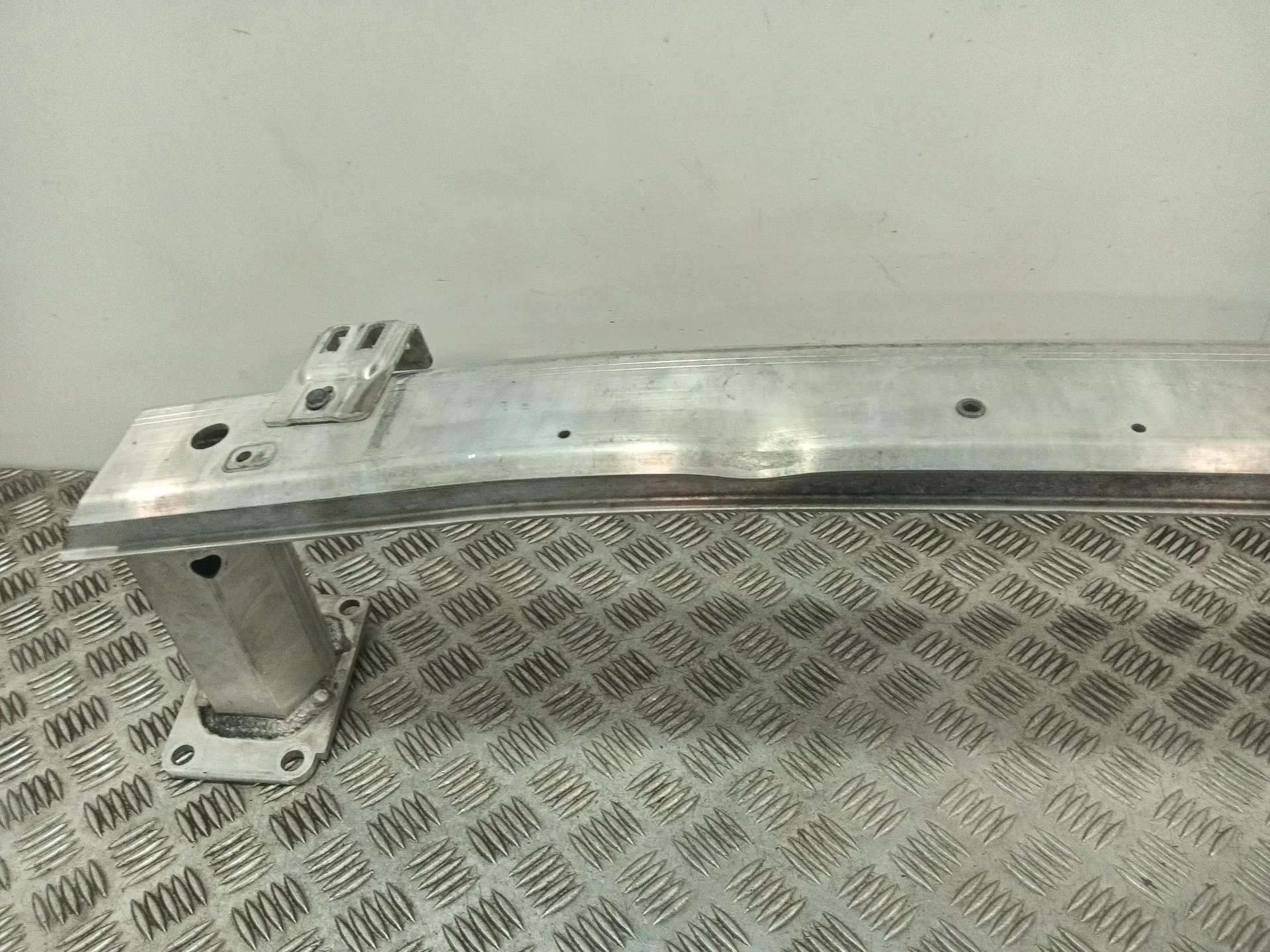 Refuerzo Paragolpes Delantero para Peugeot 3008 Ii Suv (Mc_, Mr_, Mj_, M4_)