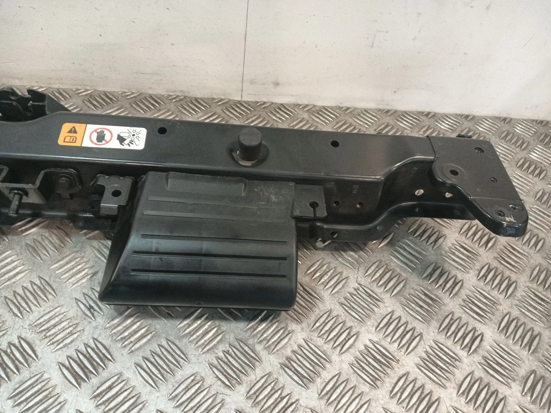 Travesano Superior para Kia Carens Iv