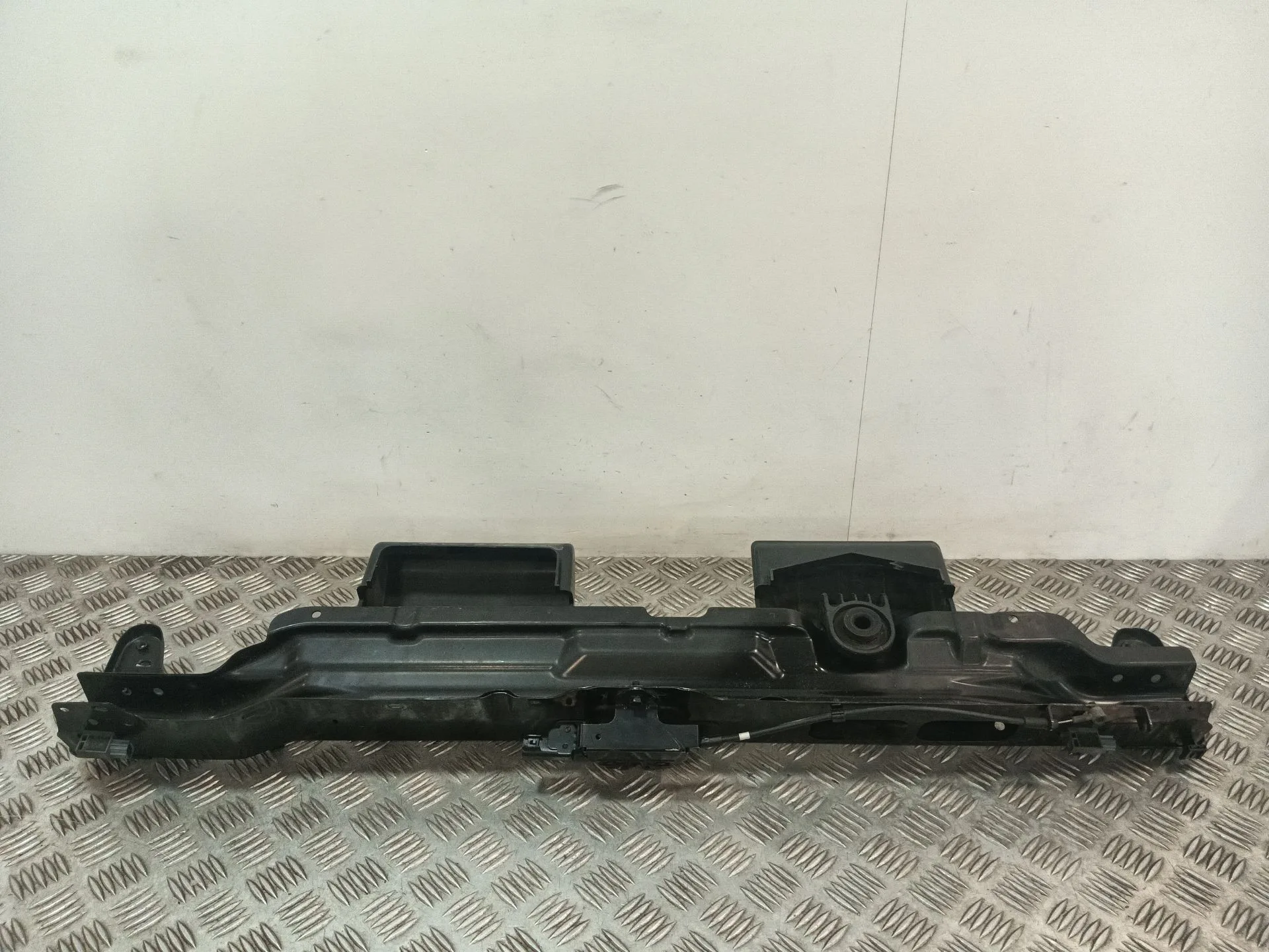 Travesano Superior para Kia Carens Iv
