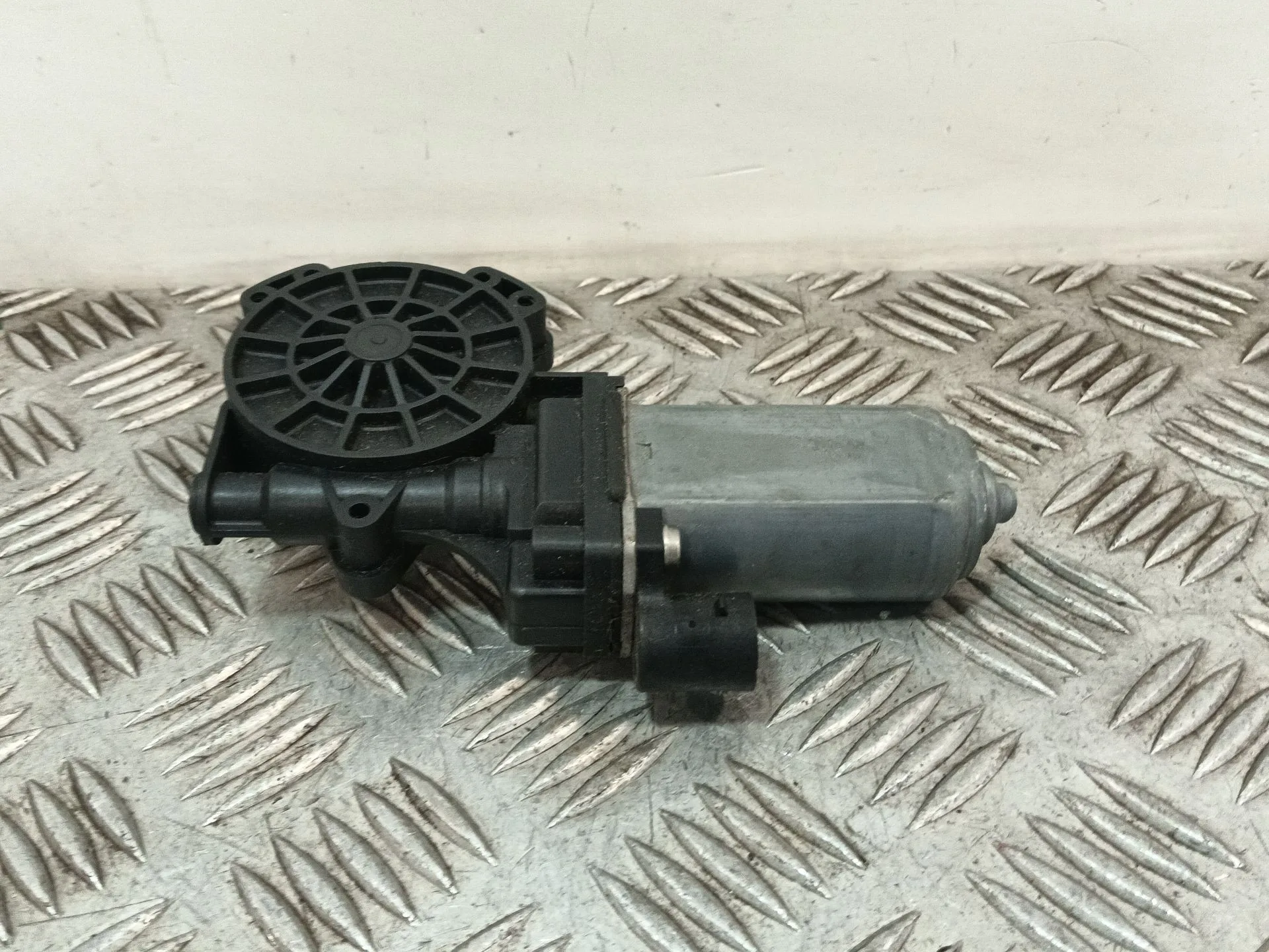 Motor Elevalunas Delantero Izquierdo para Renault Master Iii Furgoneta (Fv)