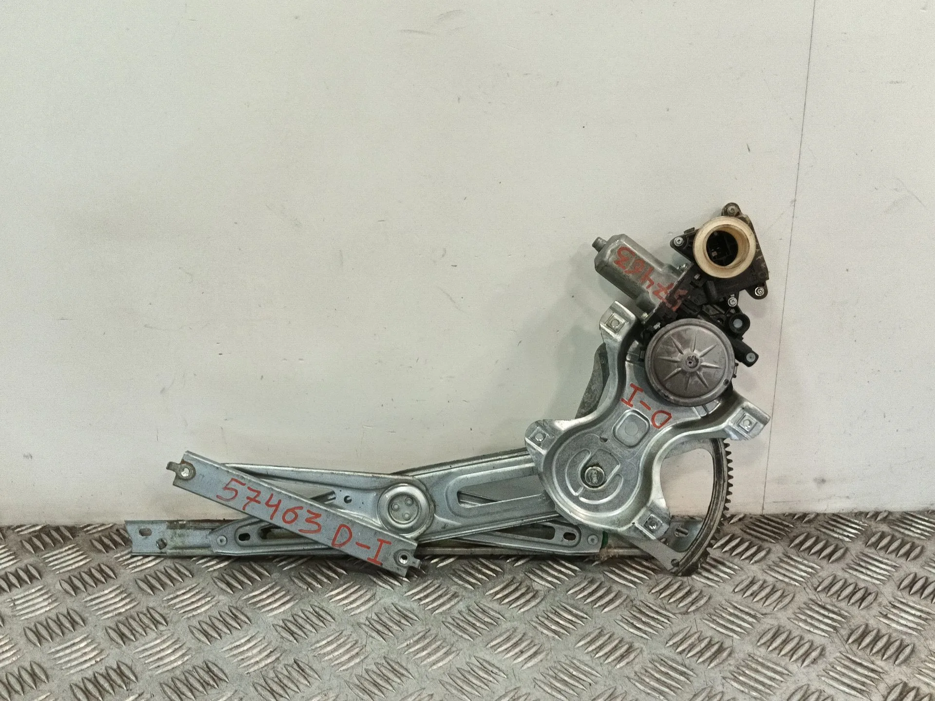 Elevalunas Delantero Izquierdo para Toyota Auris (_E18_)