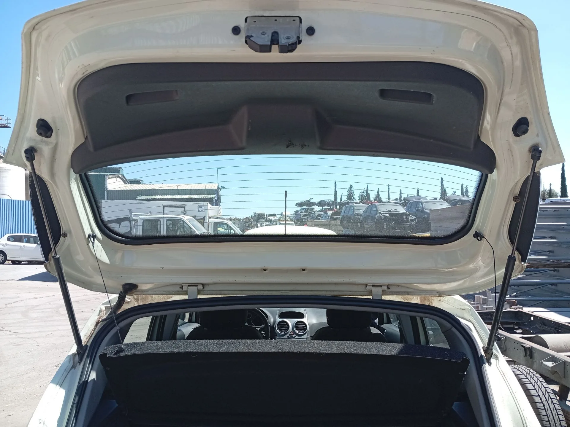Amortiguadores Maletero / Porton para Opel Corsa D (S07)
