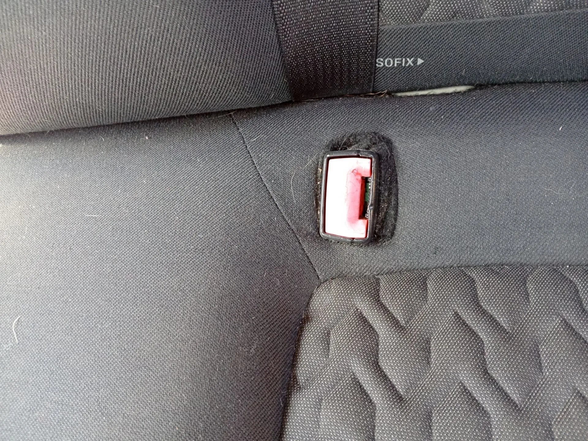 Enganche Cinturon Trasero Izquierdo para Opel Corsa D (S07)