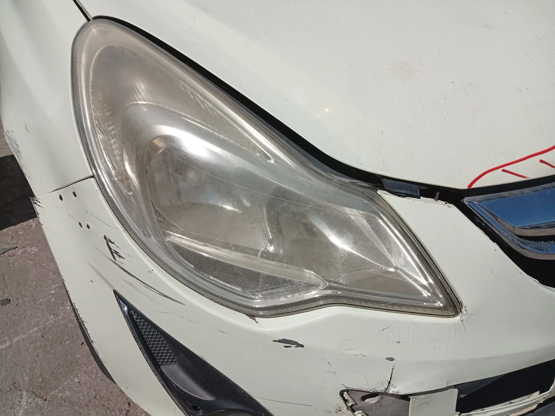 Faro Derecho para Opel Corsa D (S07)