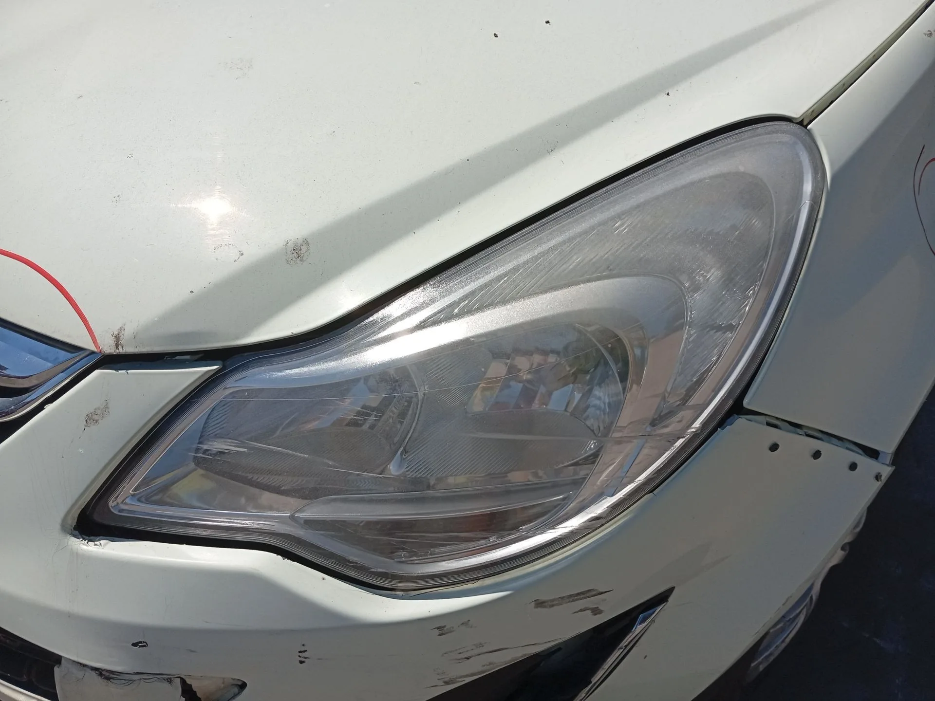 Faro Izquierdo para Opel Corsa D (S07)
