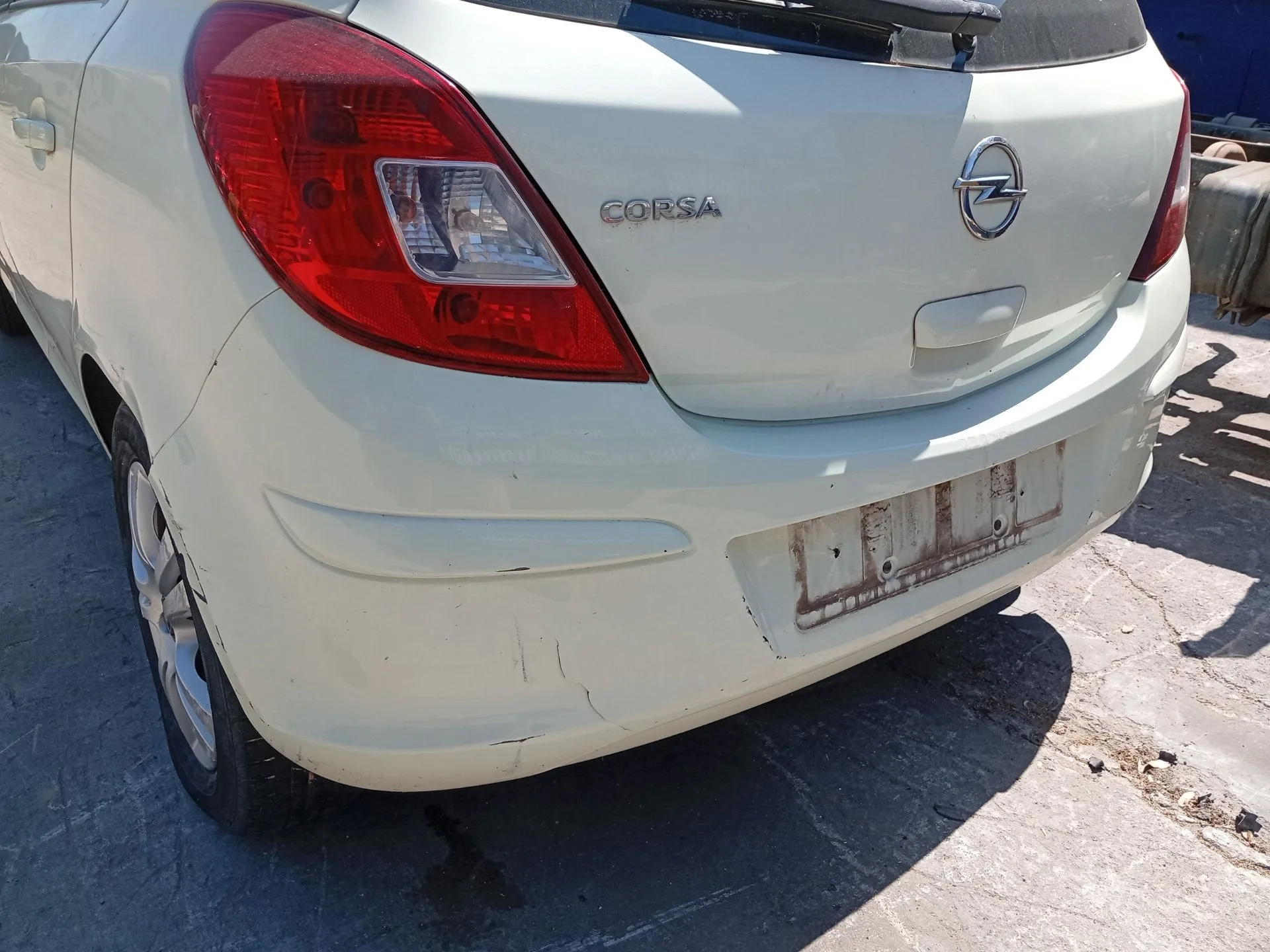 Paragolpes Trasero para Opel Corsa D (S07)
