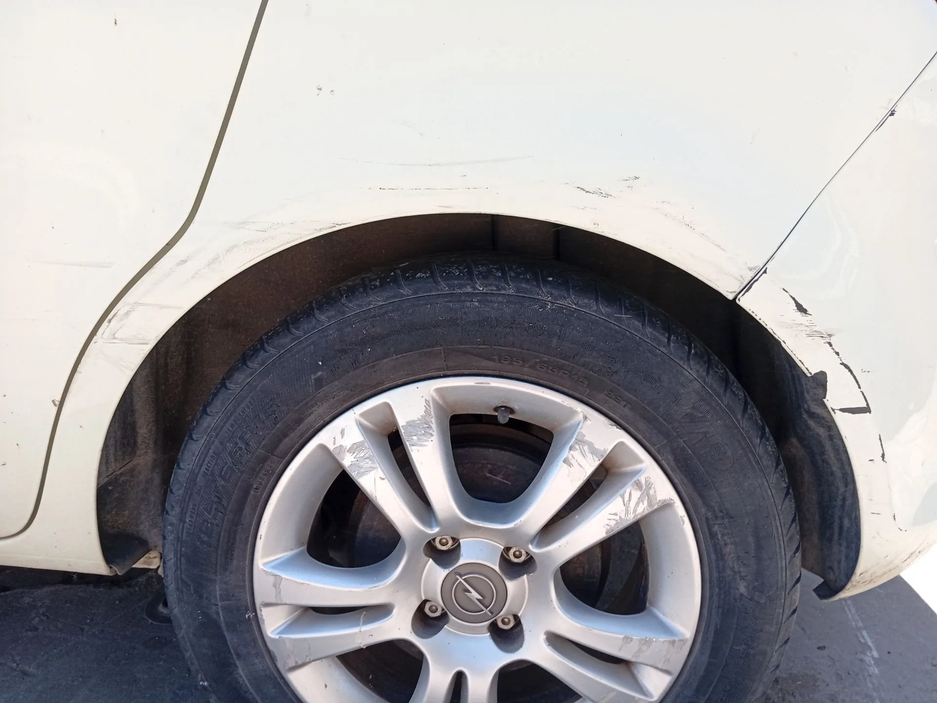 Paso De Rueda Trasero Izquierdo para Opel Corsa D (S07)