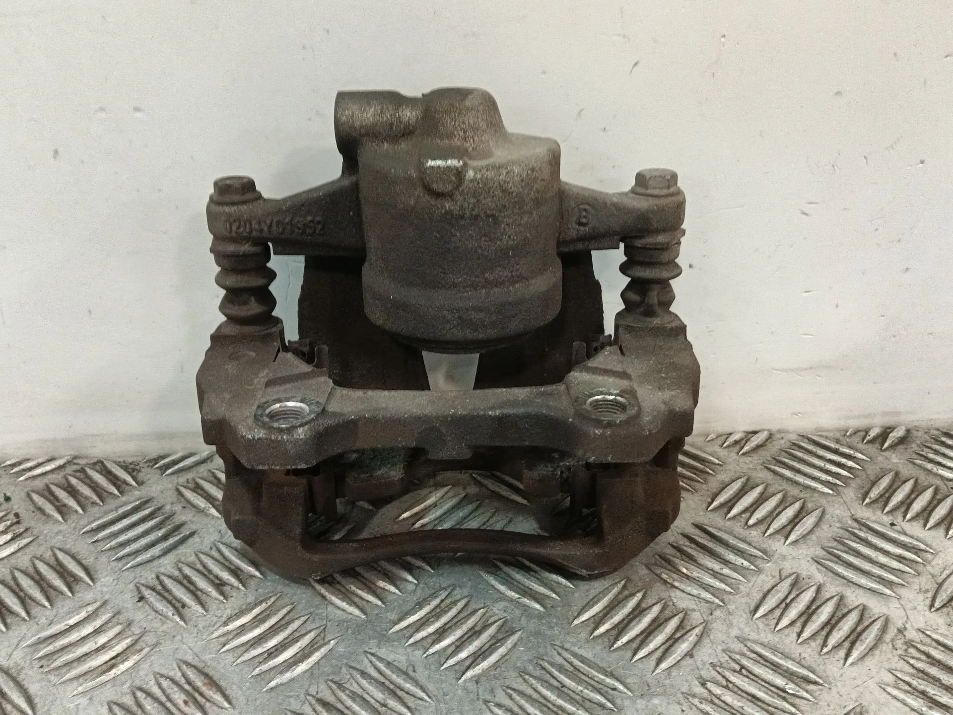 Pinza Freno Delantera Izquierda para Opel Corsa D (S07)