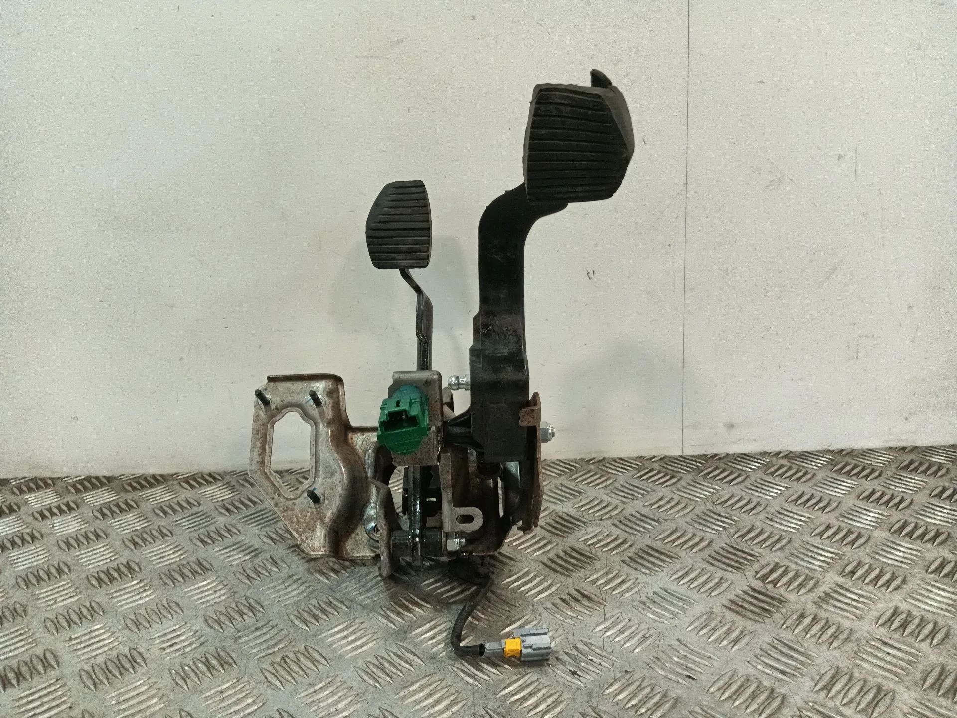 Pedal Embrague para Citroën C4 Cactus