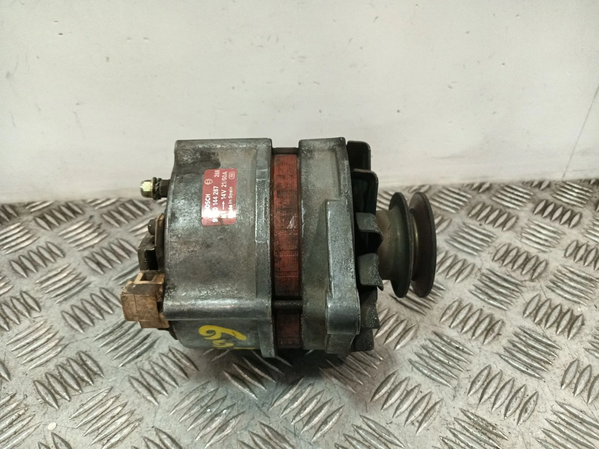 Alternador para Renault Express Furgoneta/Monovolumen (F40_, G40_)