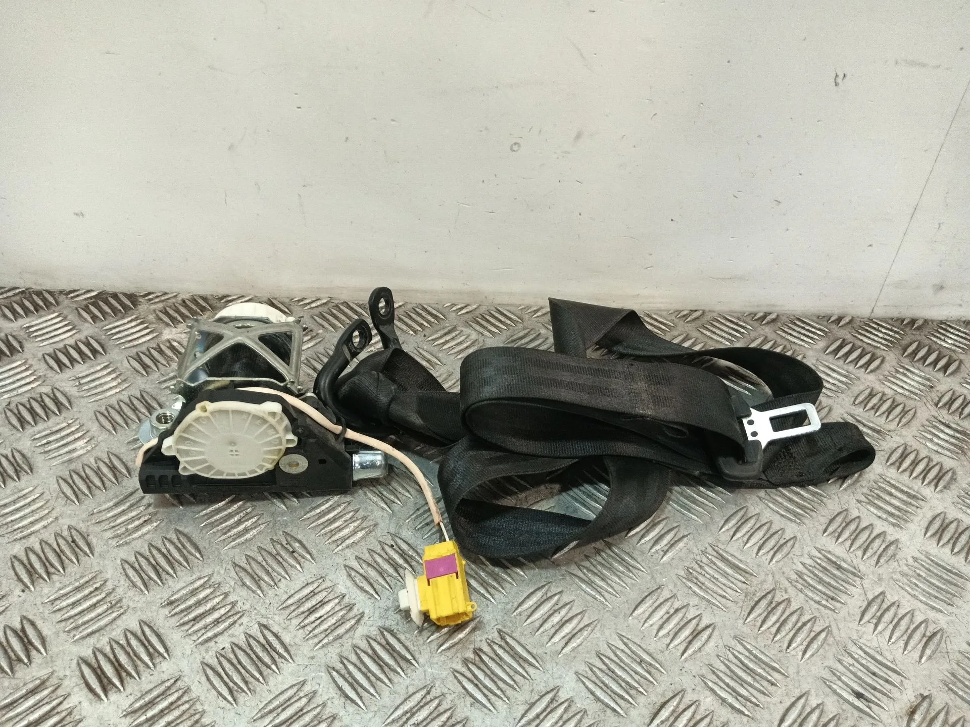 Cinturon Seguridad Delantero Derecho para Volkswagen Eos (1F7)