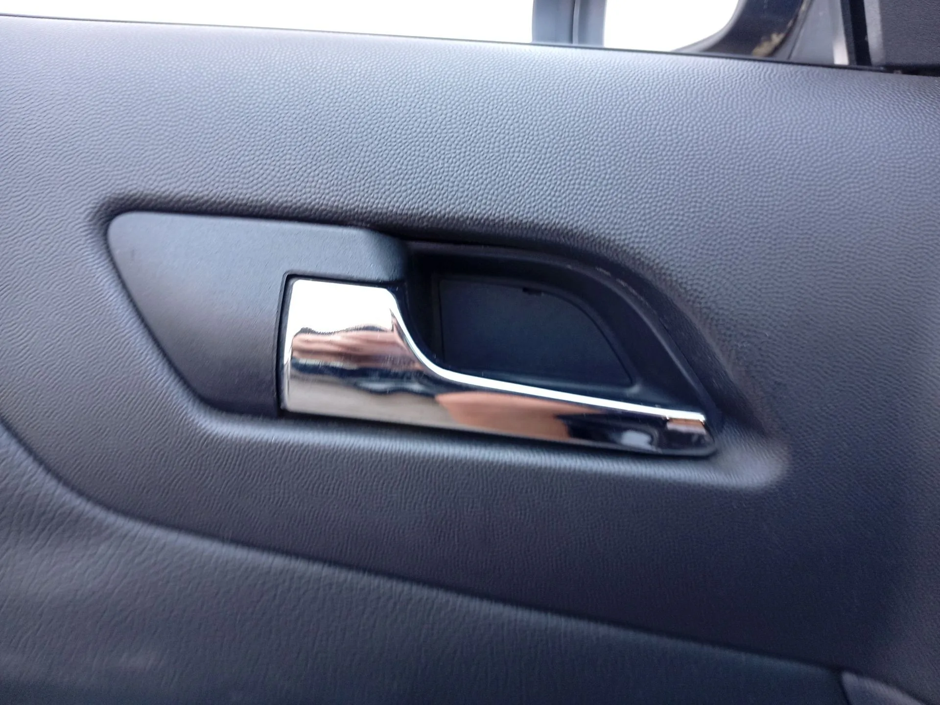 Maneta Interior Delantera Izquierda para Opel Tigra Twintop (X04)