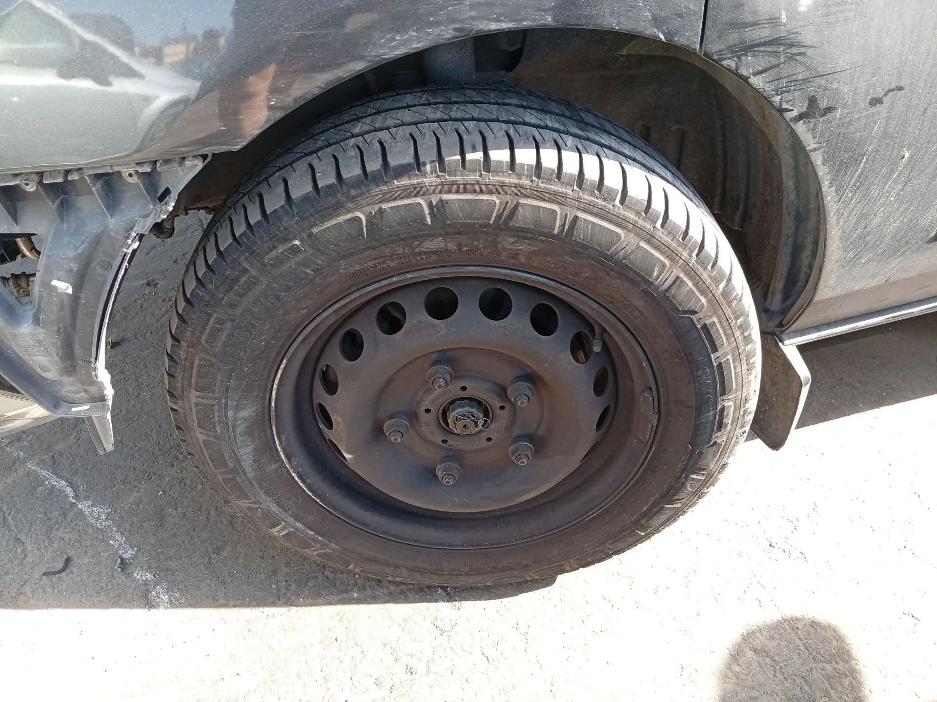 Mangueta Delantera Izquierda para Ford Transit Custom V362 Furgoneta (Fy, Fz)