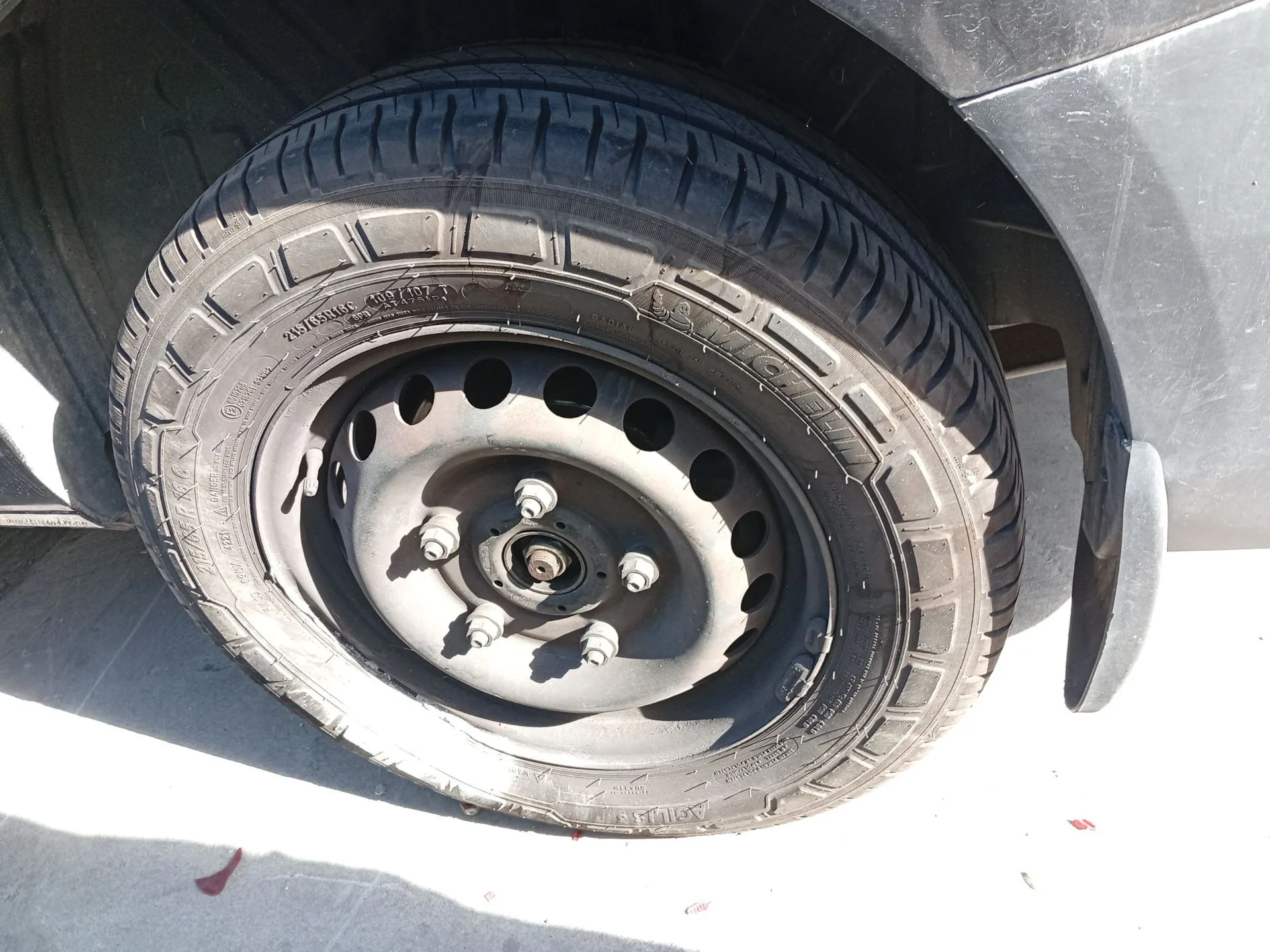 Mangueta Trasera Izquierda para Ford Transit Custom V362 Furgoneta (Fy, Fz)