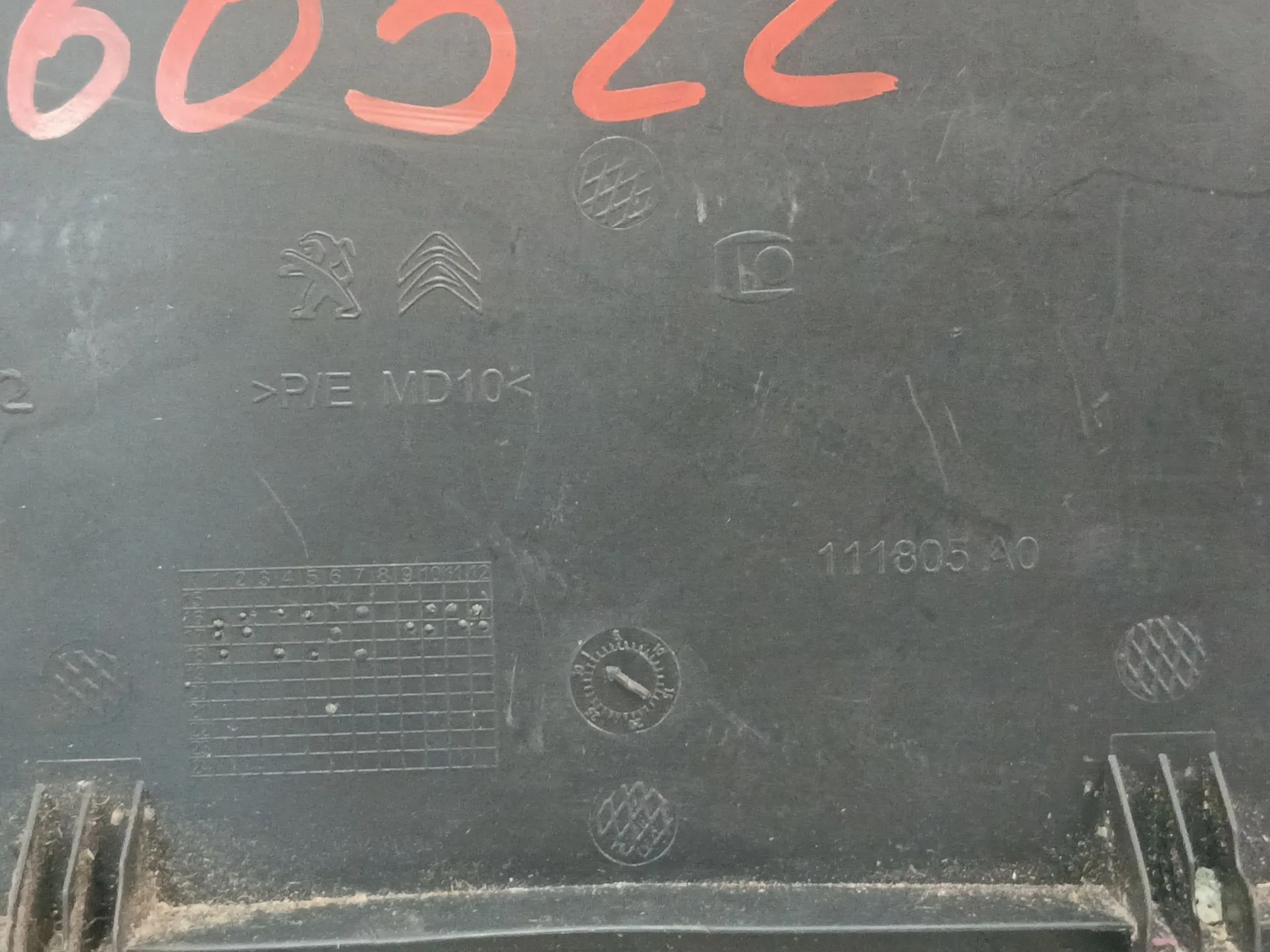 Tapa para Peugeot 3008 Ii Suv (Mc_, Mr_, Mj_, M4_)