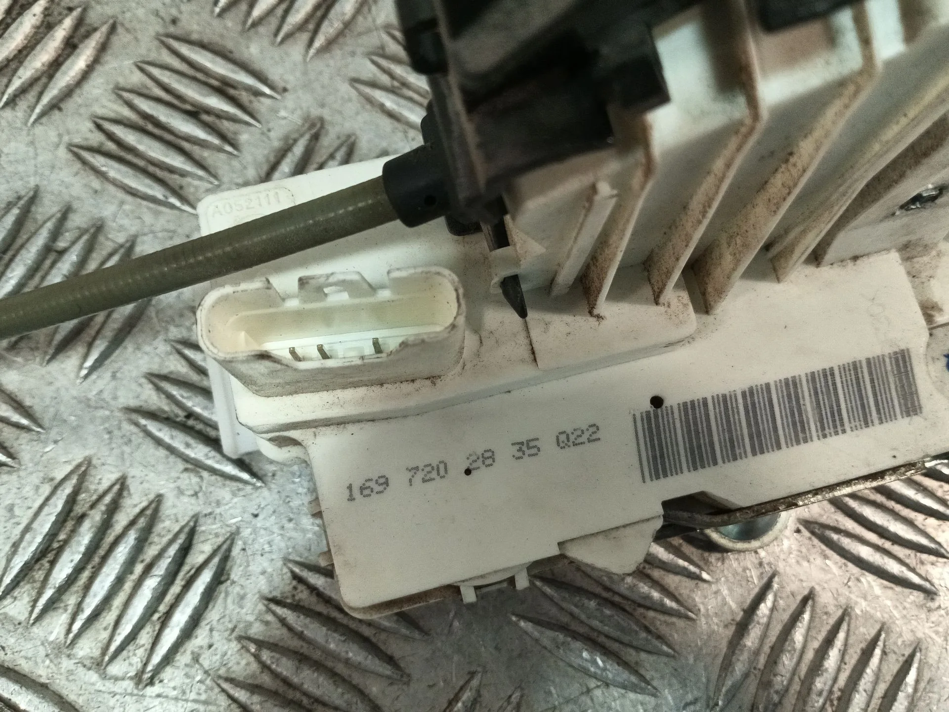 Cerradura Puerta Delantera Derecha para Mercedes-Benz Clase A (W169)