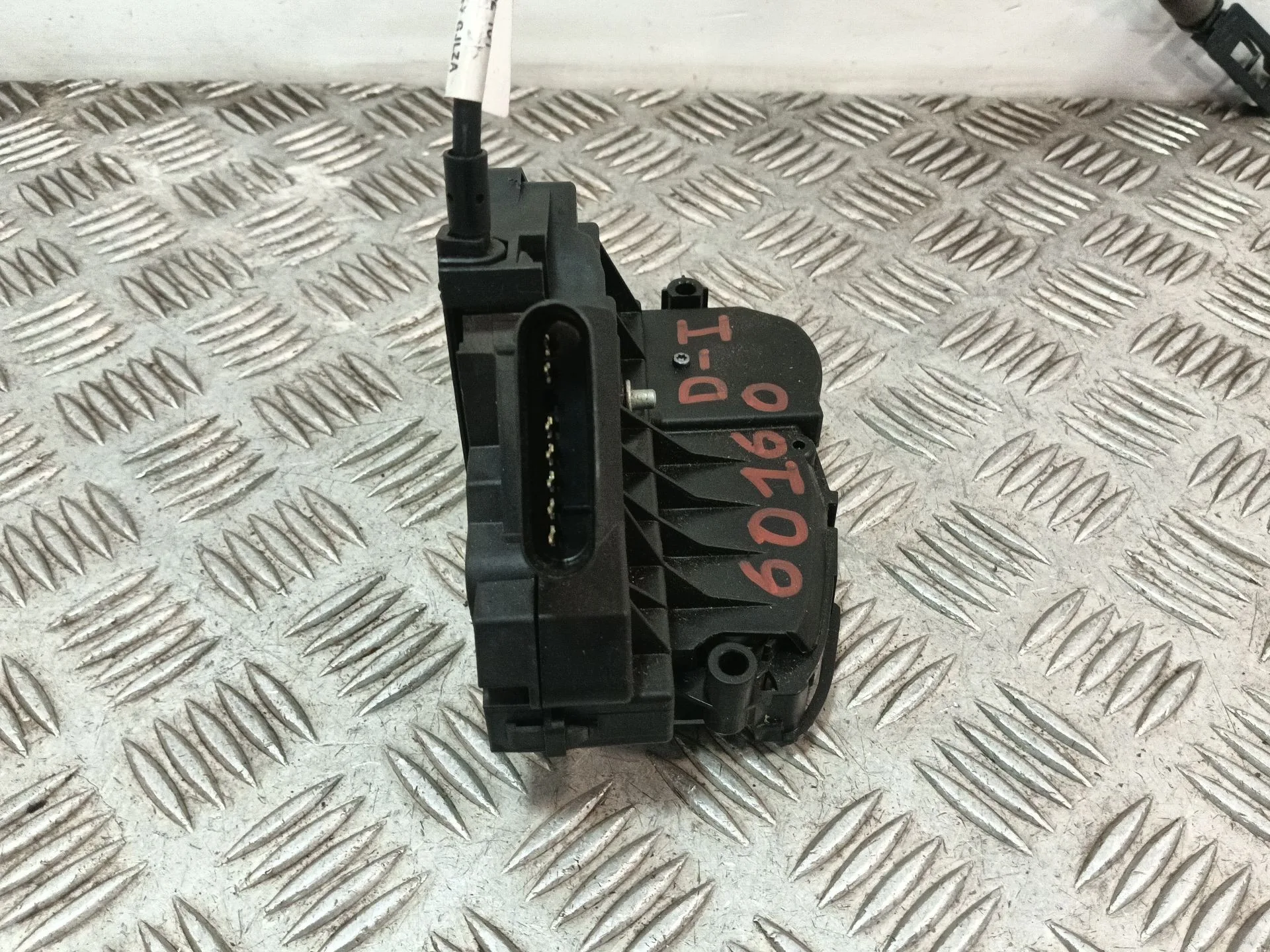 Cerradura Puerta Delantera Izquierda para Mercedes-Benz Clase A (W169)