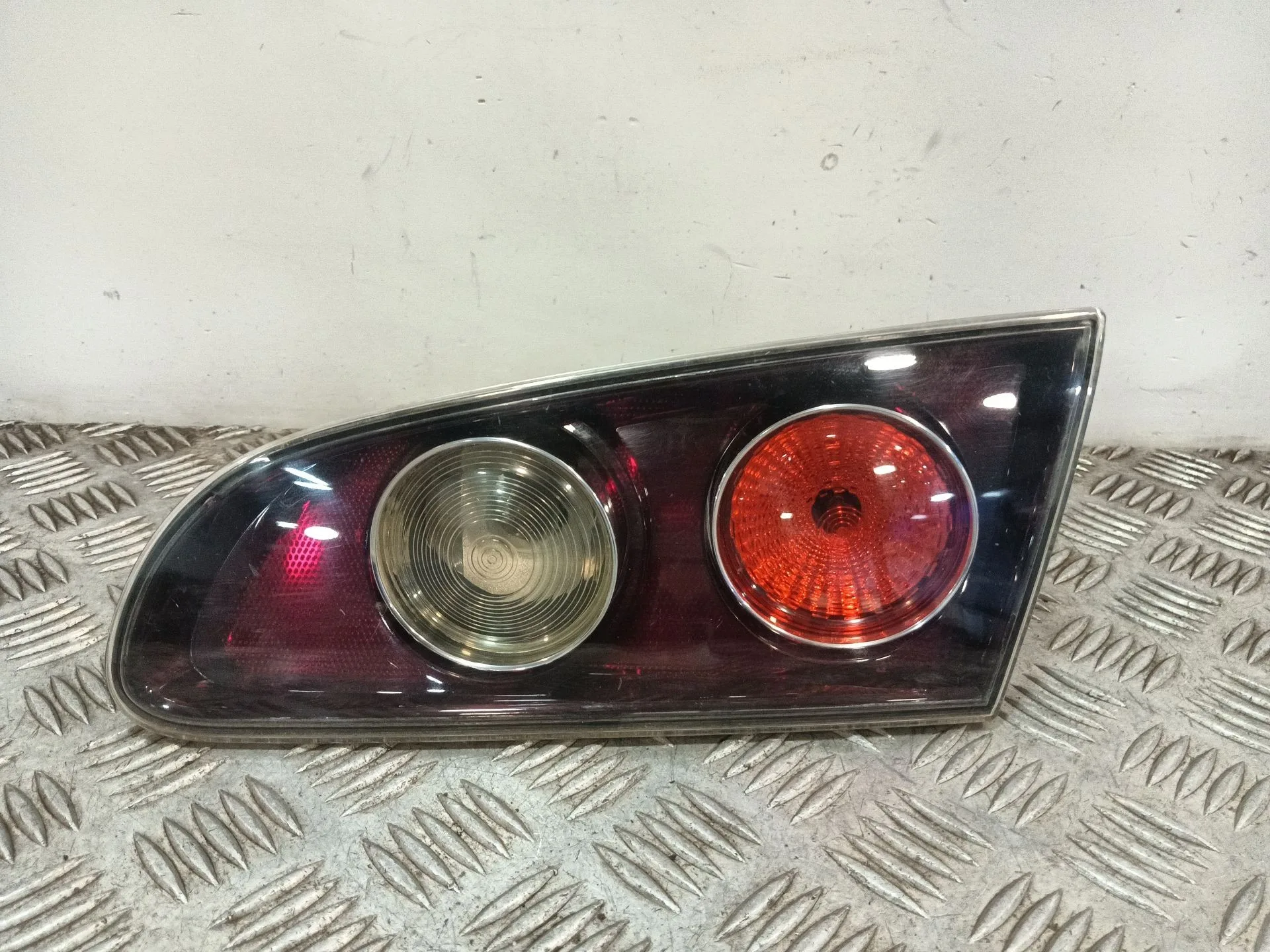 Piloto Trasero Derecho Interior para Seat Ibiza Iii (6L1)
