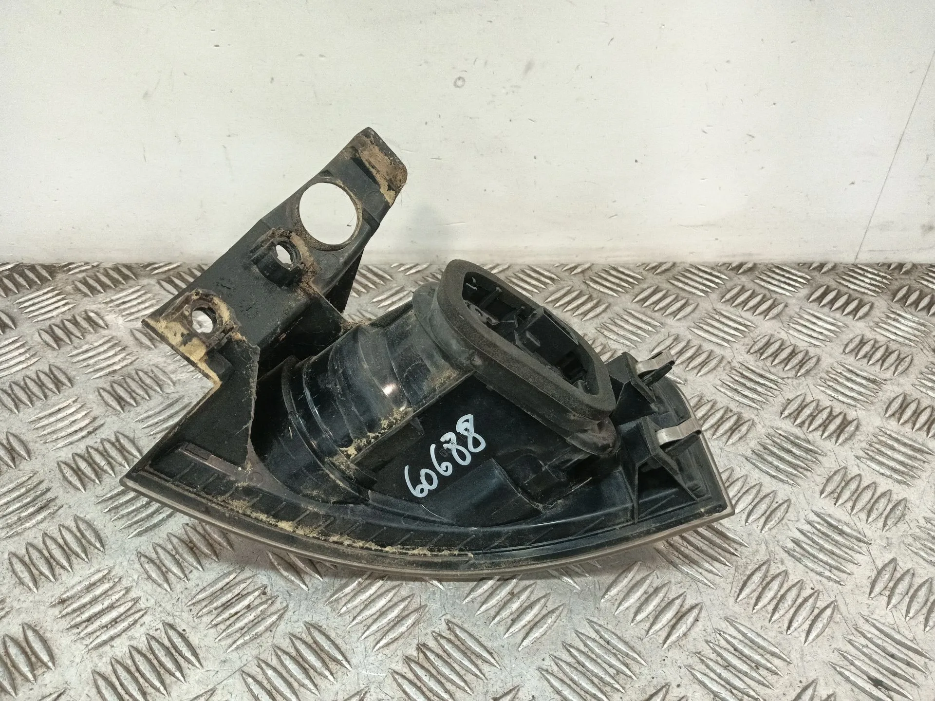 Piloto Trasero Izquierdo para Seat Ibiza Iii (6L1)