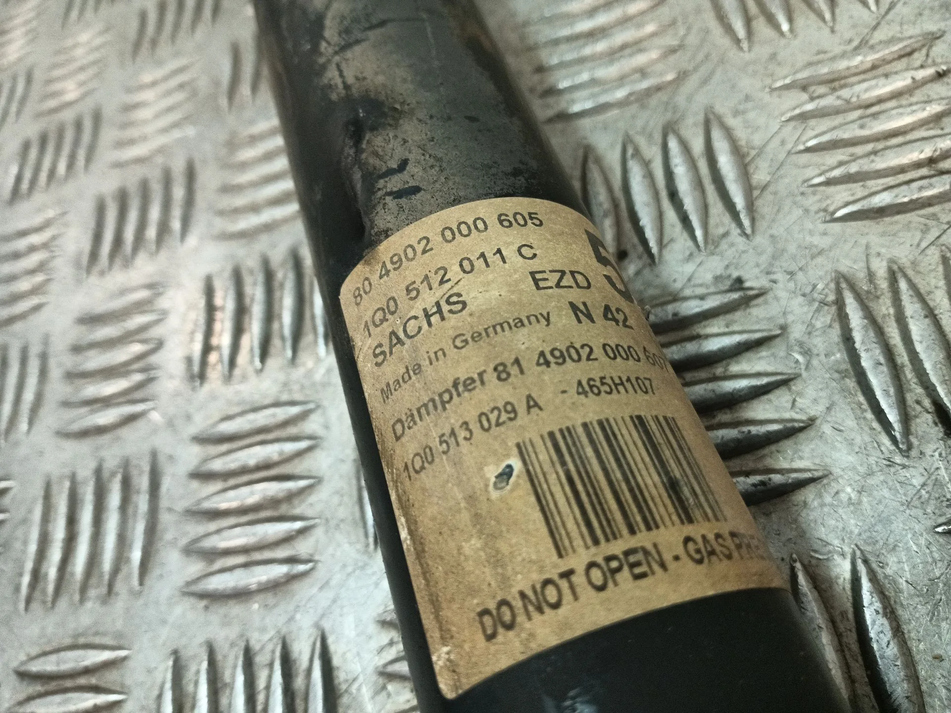 Amortiguador Trasero para Volkswagen Eos (1F7)