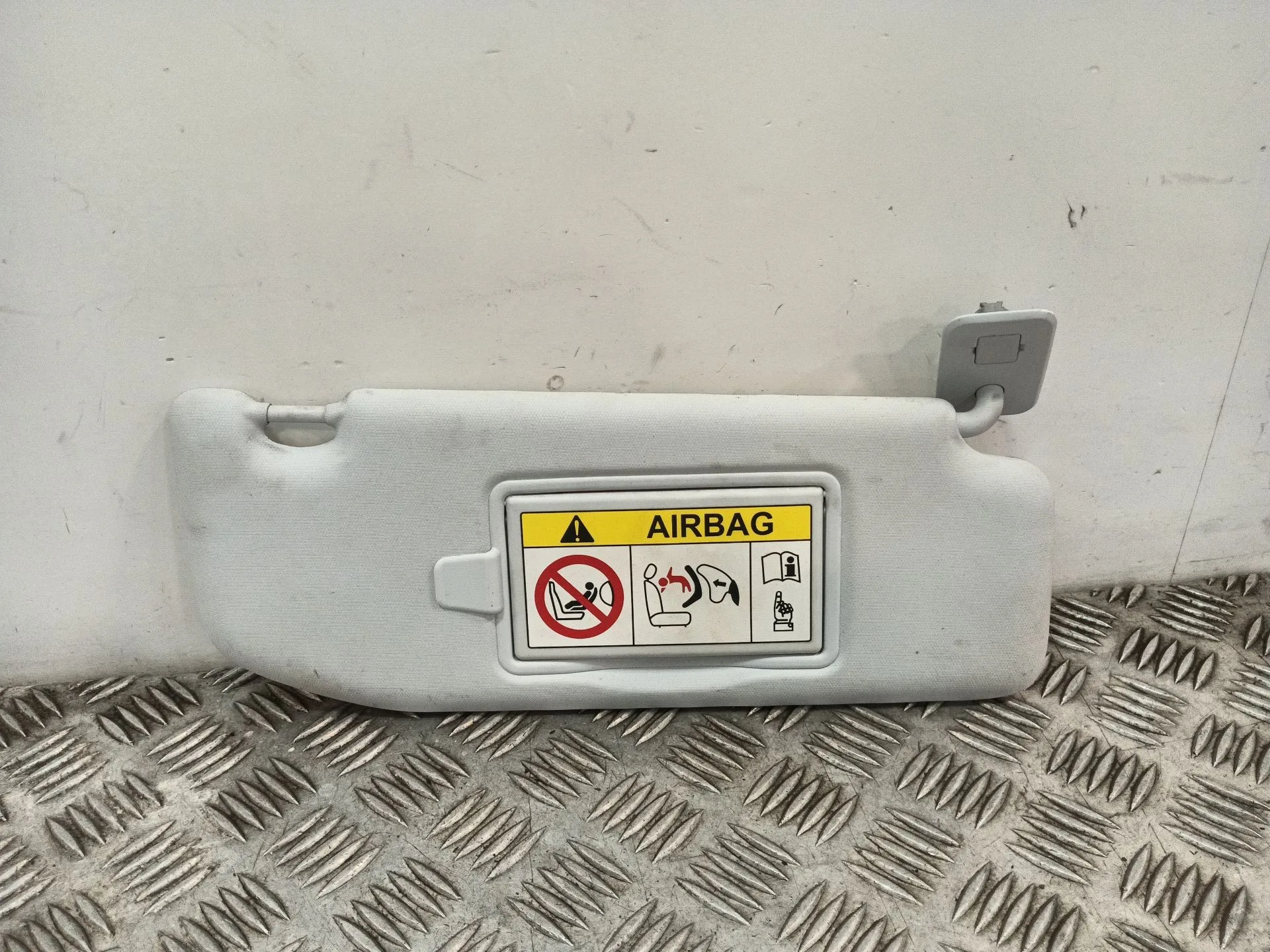 Parasol Derecho para Peugeot 208