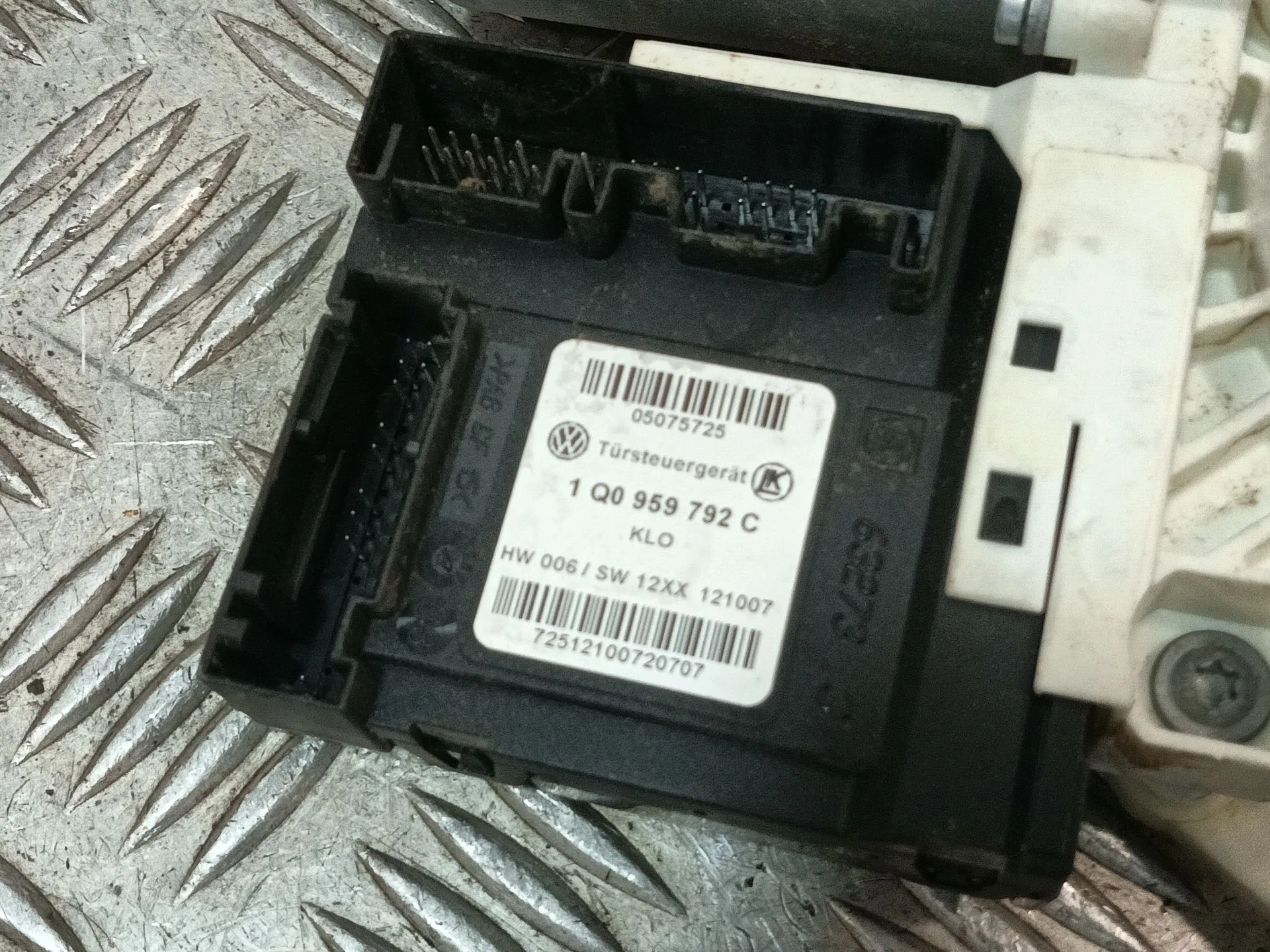 Elevalunas Delantero Derecho para Volkswagen Eos (1F7)