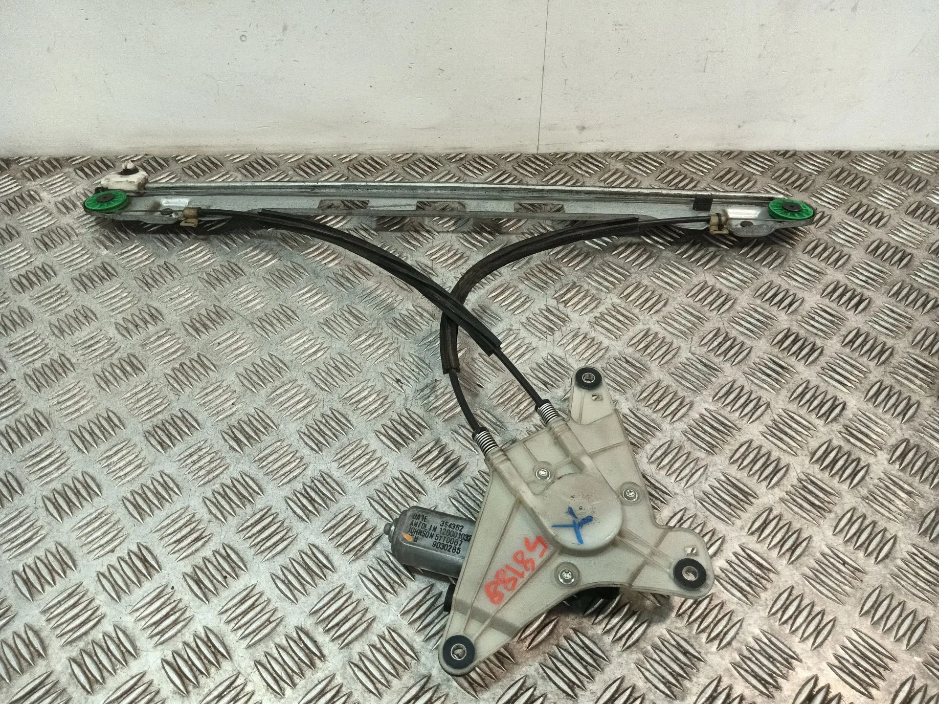 Elevalunas Delantero Izquierdo para Renault Master Iii