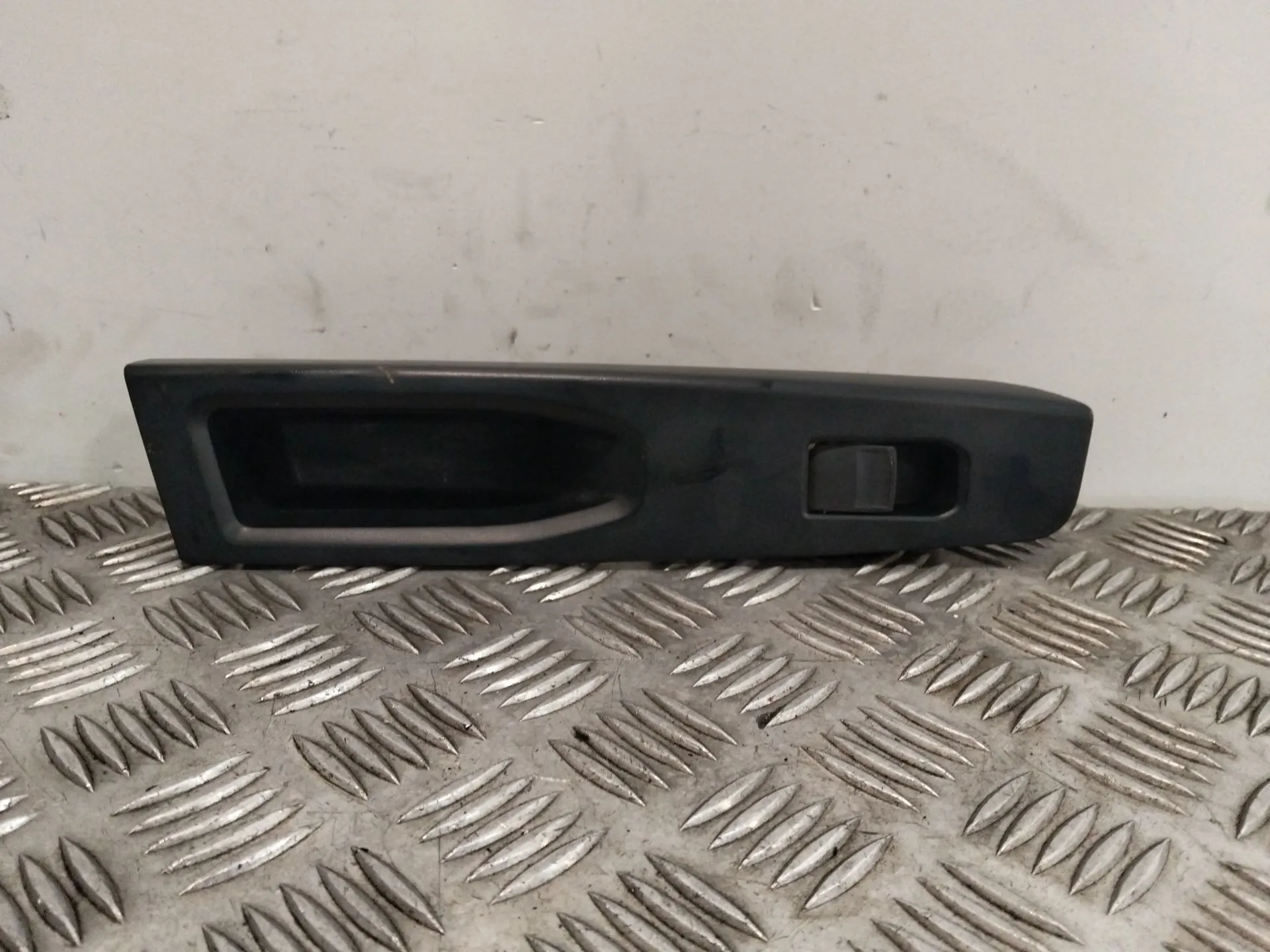 Mando Elevalunas Trasero Derecho para Toyota Yaris (_P13_)