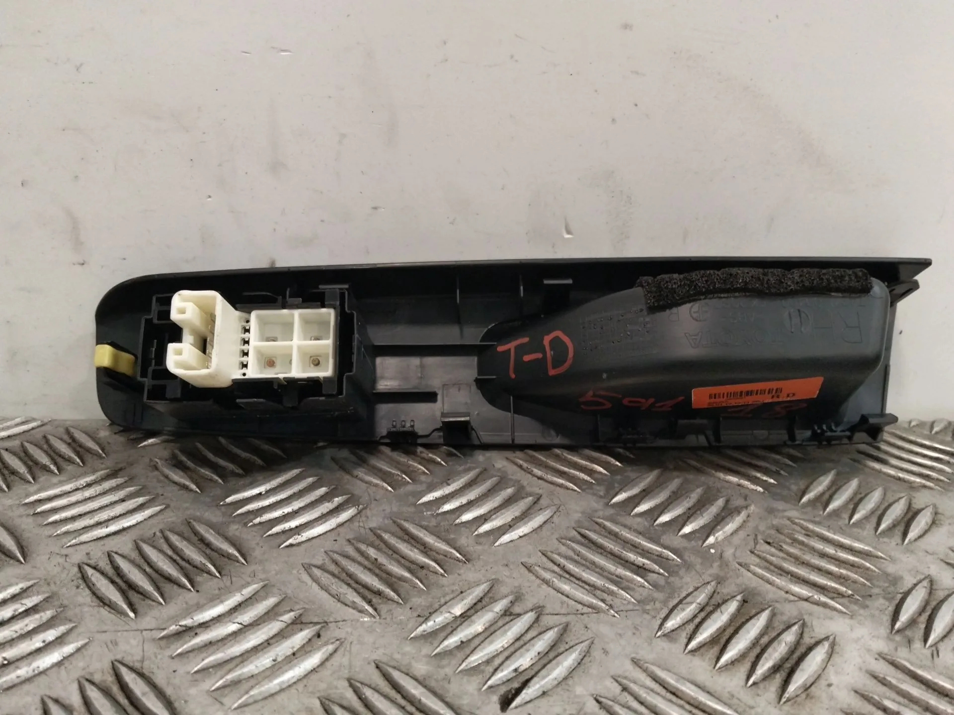 Mando Elevalunas Trasero Derecho para Toyota Yaris (_P13_)