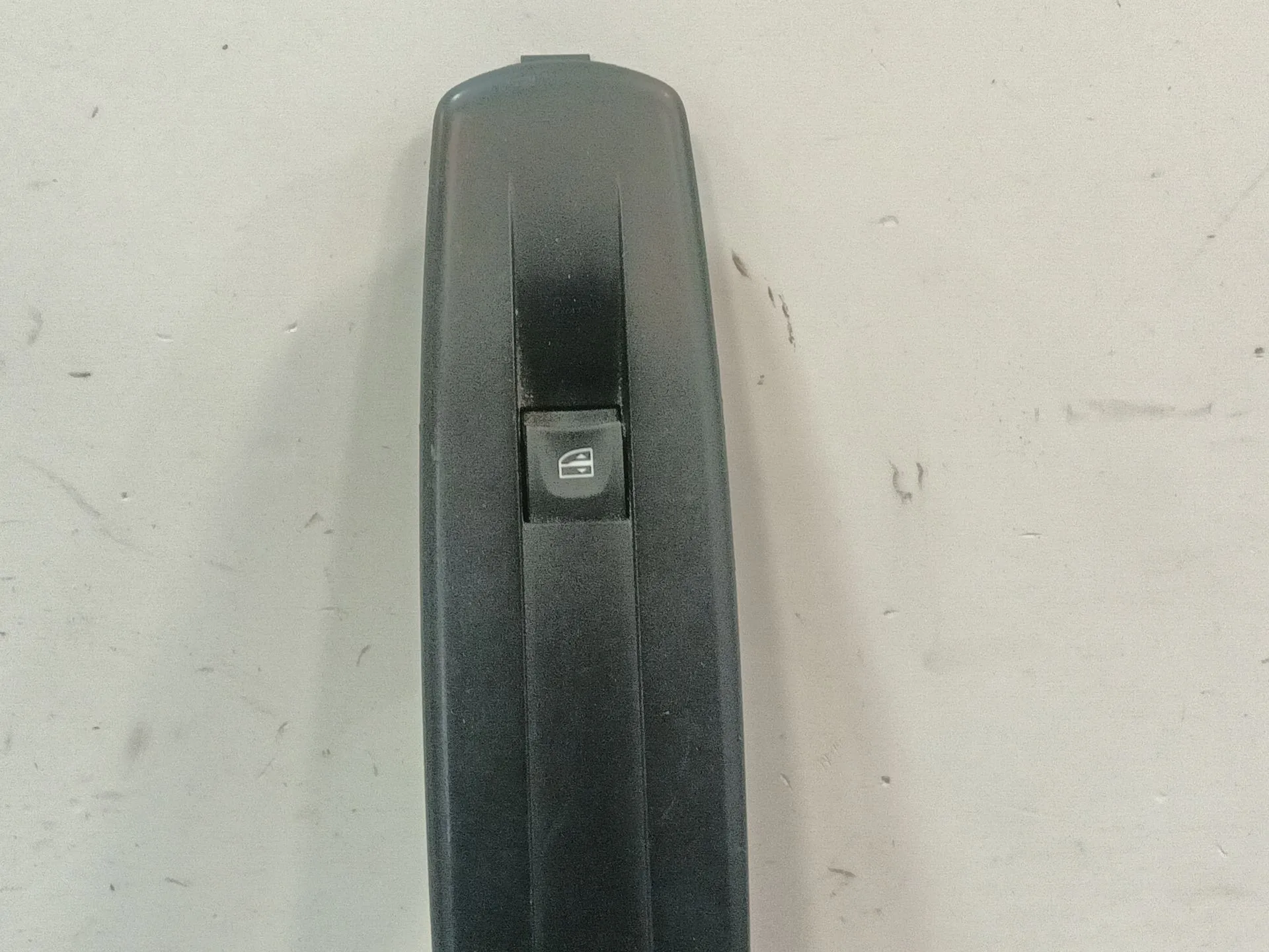 Mando Elevalunas Delantero Derecho para Renault Megane Iii Berlina 5 P