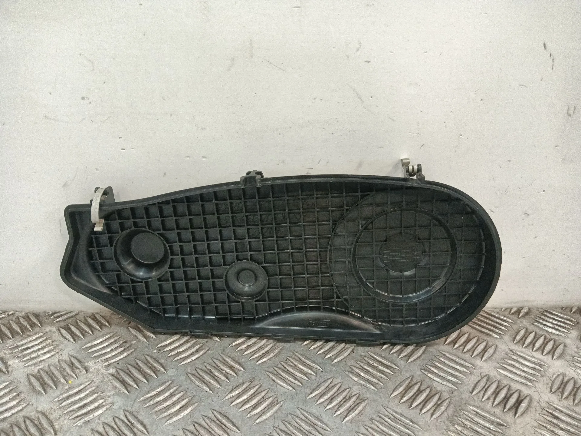 Tapa Distribucion para Land Rover Discovery Iv (L319)