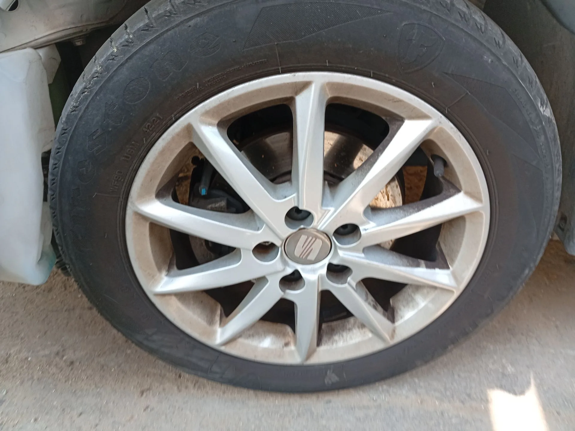Pinza Freno Delantera Izquierda para Seat Ibiza Iv Sc (6J1, 6P5)