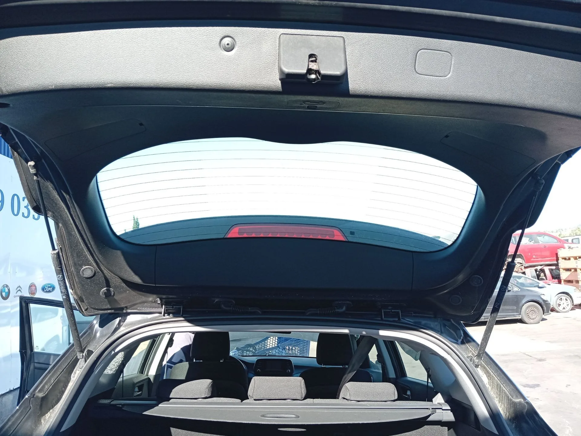 Amortiguadores Maletero / Porton para Hyundai Tucson (Tl, Tle)