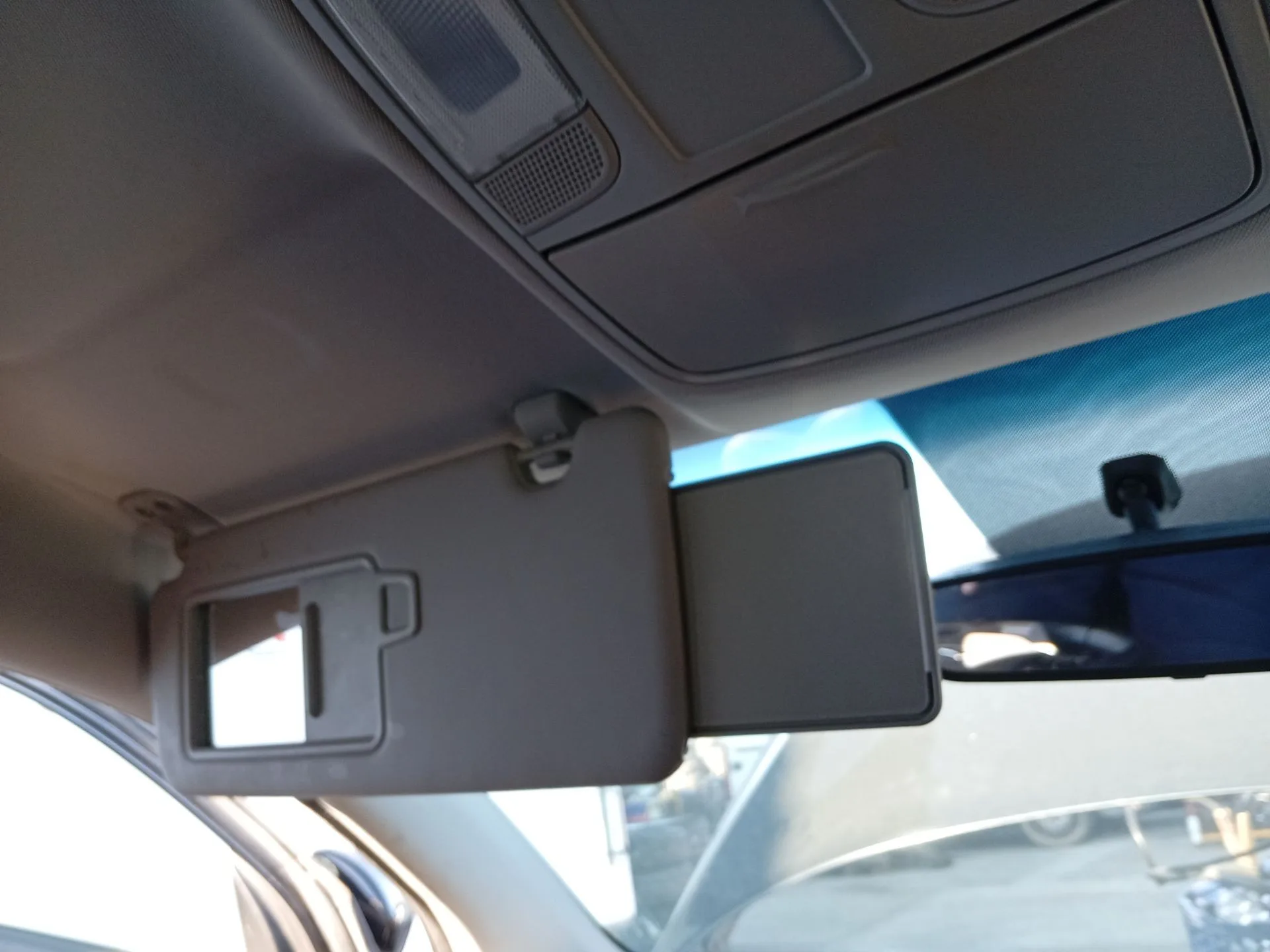 Parasol Izquierdo para Hyundai Tucson (Tl, Tle)