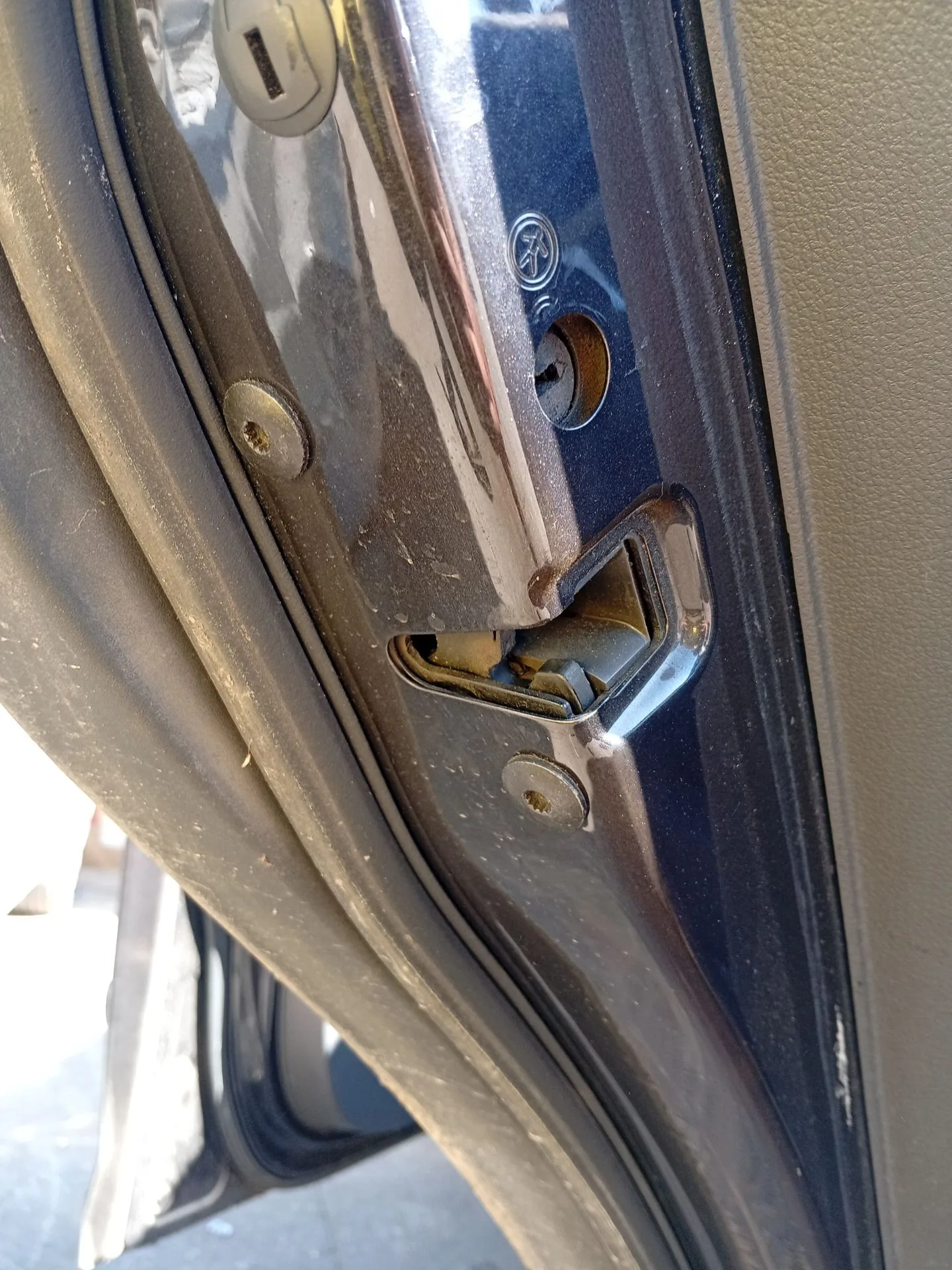 Cerradura Puerta Trasera Izquierda para Volkswagen Golf Plus V (5M1, 521)