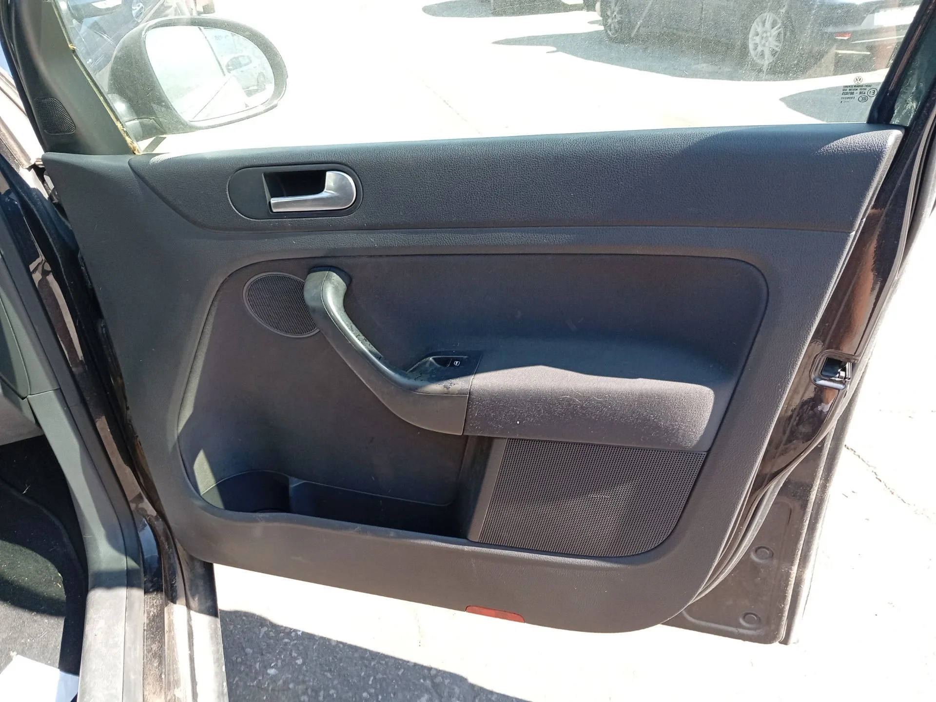 Guarnecido Puerta Delantera Derecha para Volkswagen Golf Plus V (5M1, 521)