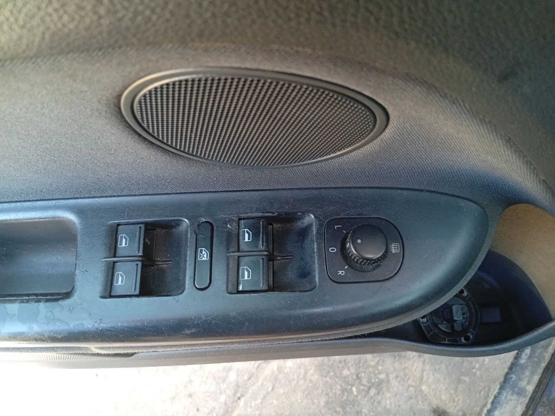 Mando Elevalunas Delantero Izquierdo para Volkswagen Golf Plus V (5M1, 521)