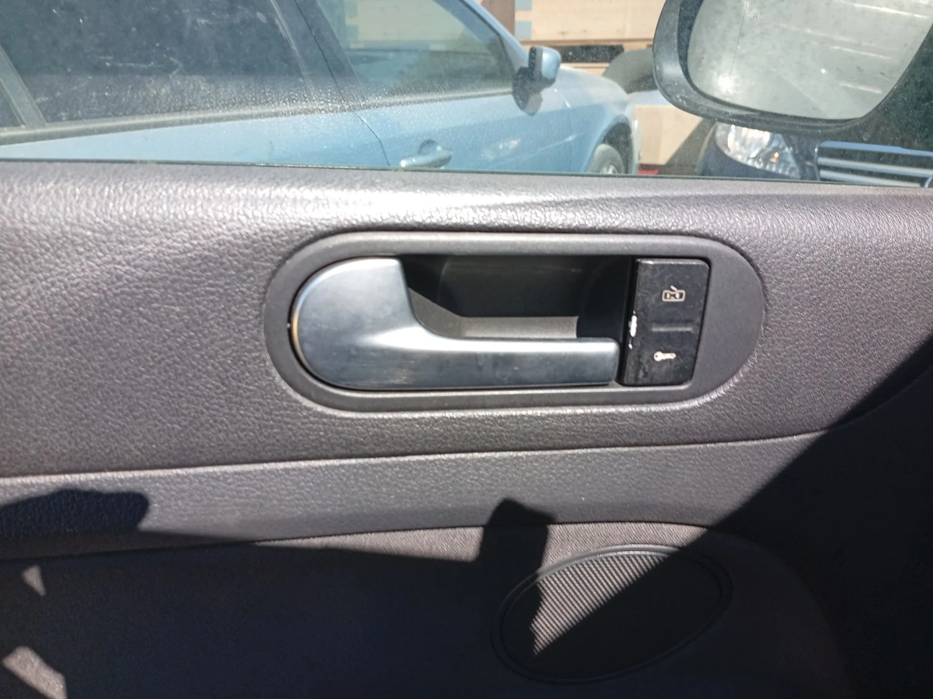 Maneta Interior Delantera Izquierda para Volkswagen Golf Plus V (5M1, 521)
