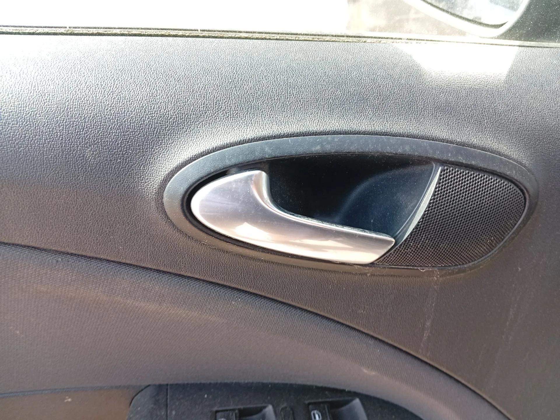 Maneta Interior Delantera Izquierda para Seat Leon (1P1)