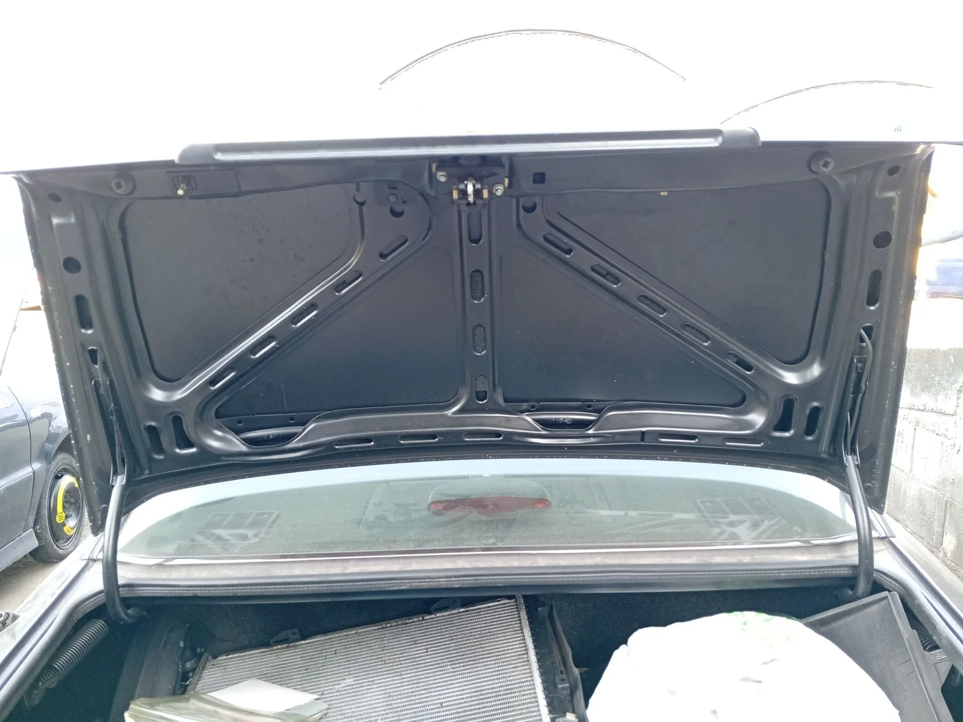 Amortiguadores Maletero / Porton para Mercedes-Benz 190 (W201)