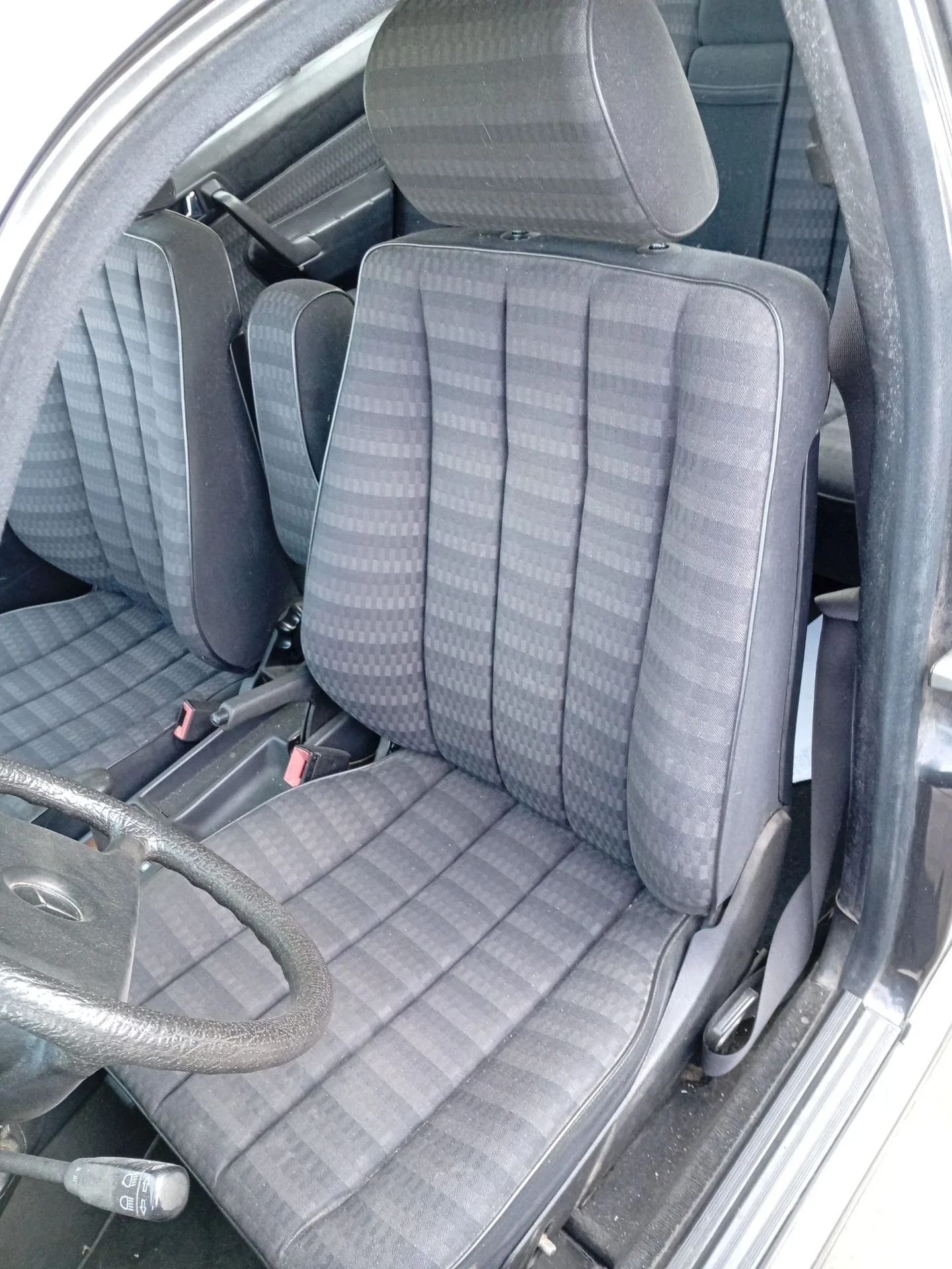 Asiento Delantero Izquierdo para Mercedes-Benz 190 (W201)