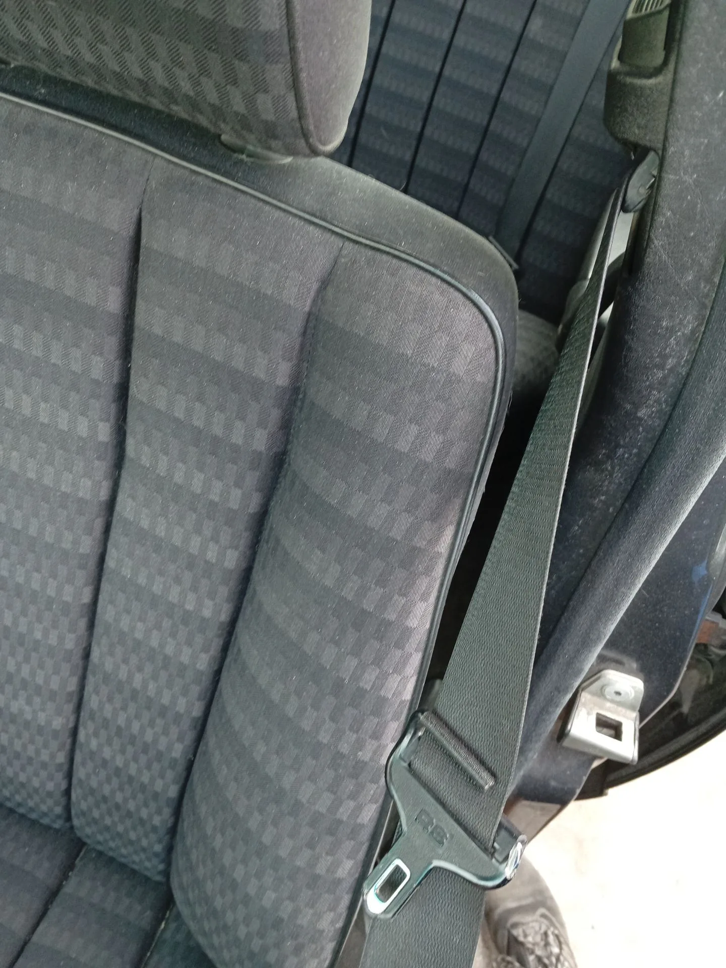 Cinturon Seguridad Delantero Izquierdo para Mercedes-Benz 190 (W201)