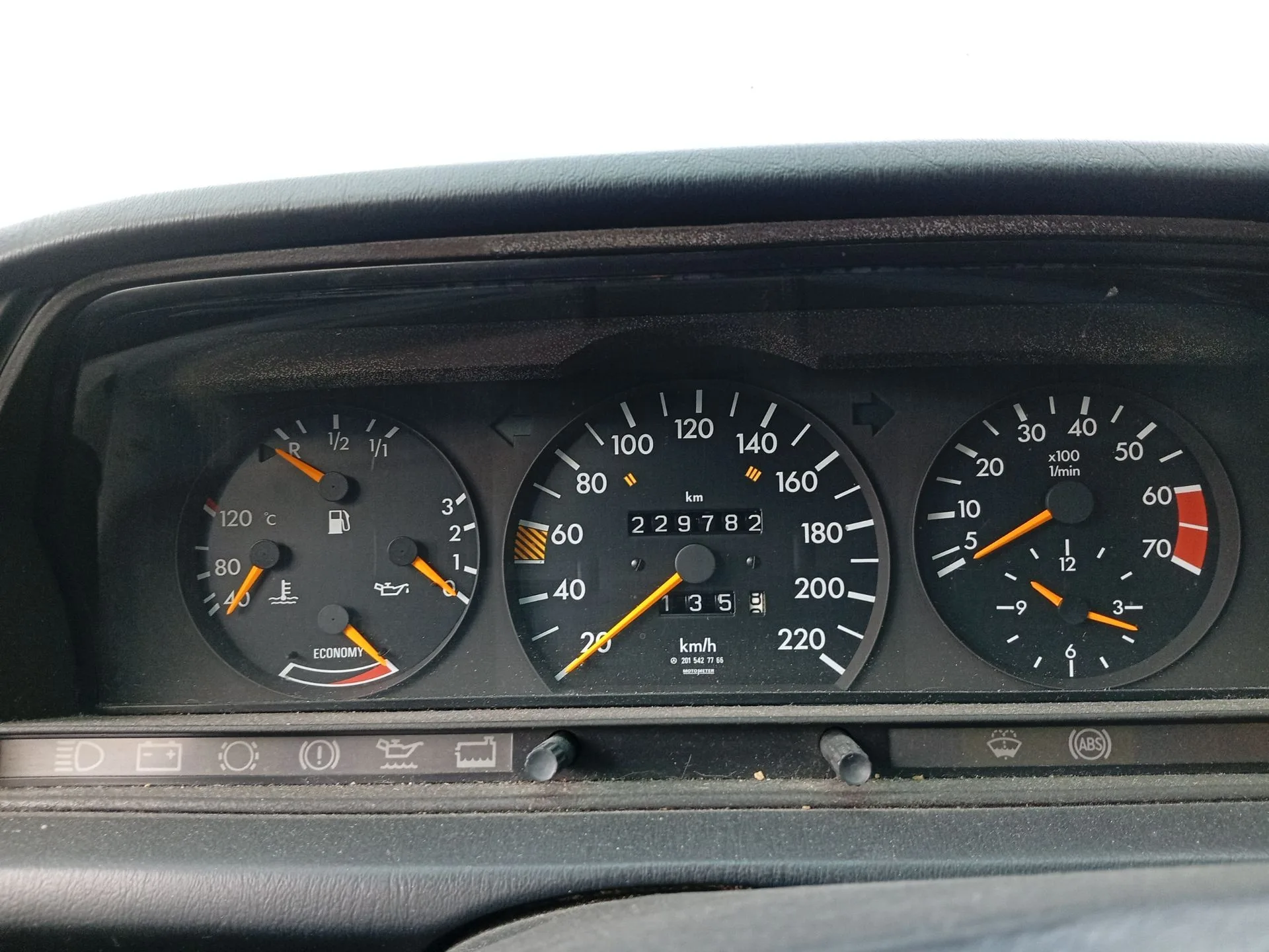 Cuadro Instrumentos para Mercedes-Benz 190 (W201)