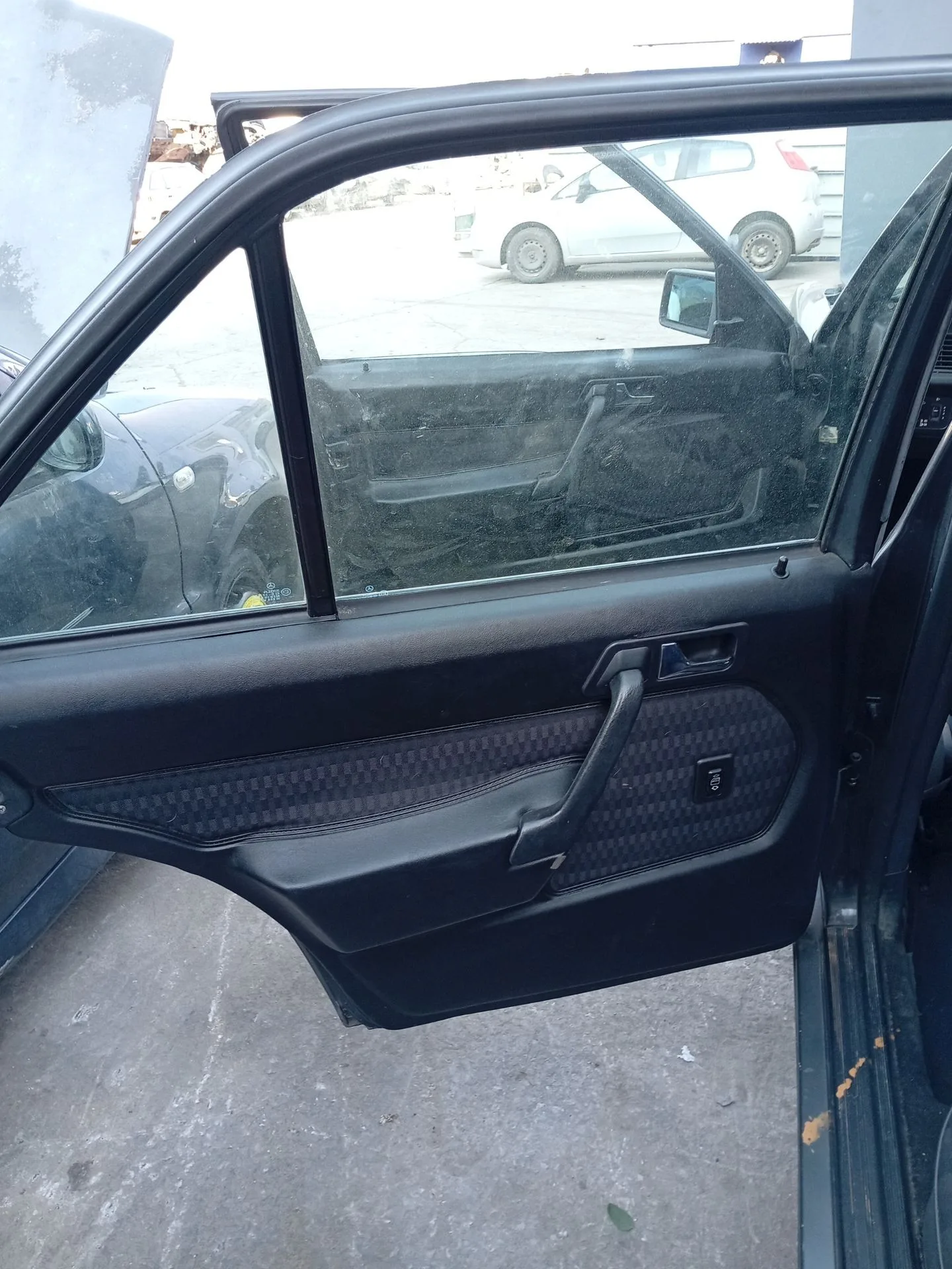 Elevalunas Trasero Izquierdo para Mercedes-Benz 190 (W201)