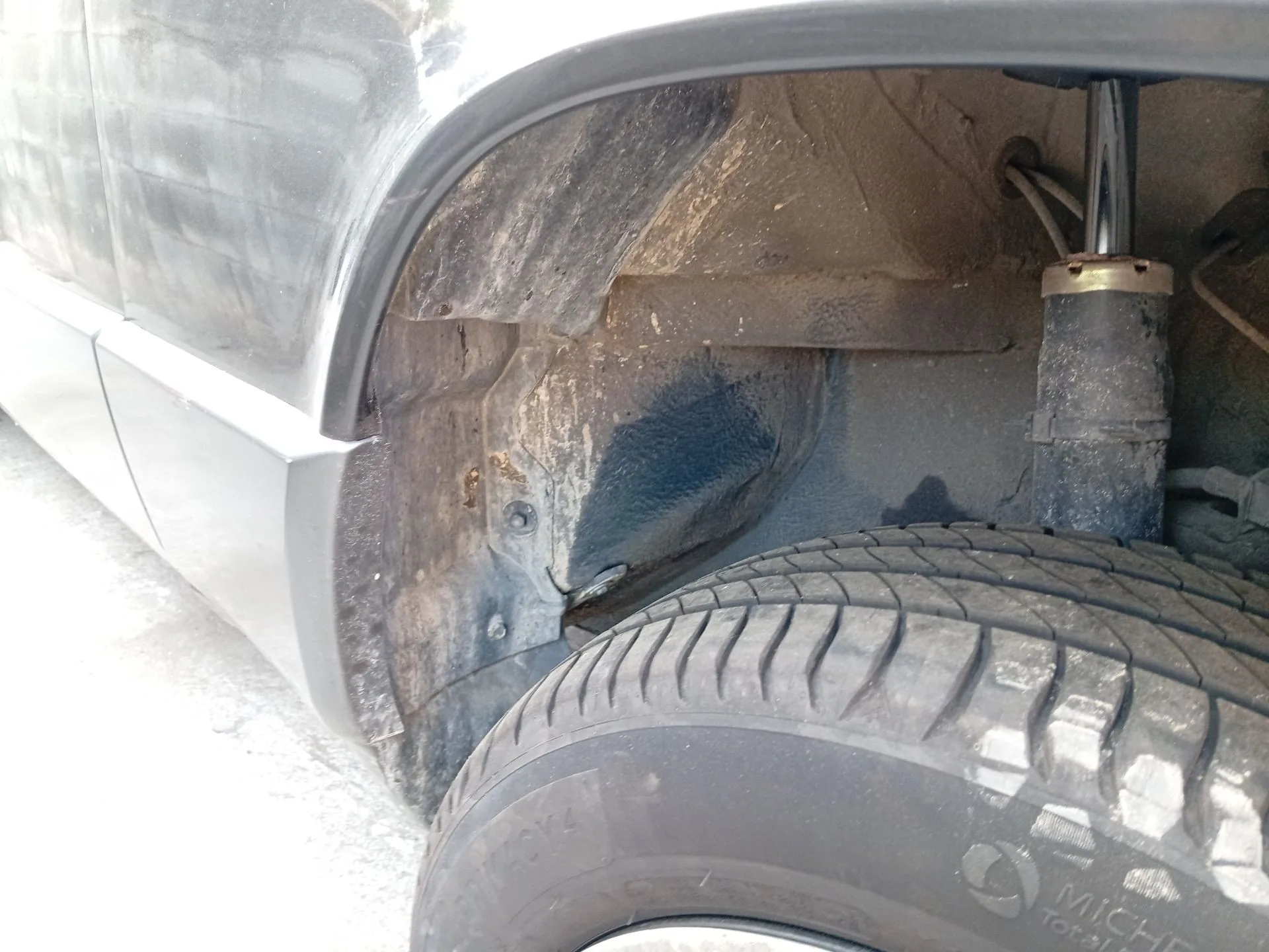 Paso De Rueda Delantero Derecho para Mercedes-Benz 190 (W201)