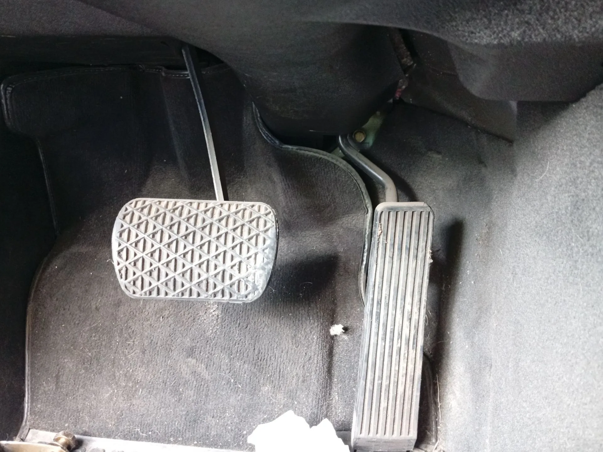 Pedal Freno para Mercedes-Benz 190 (W201)