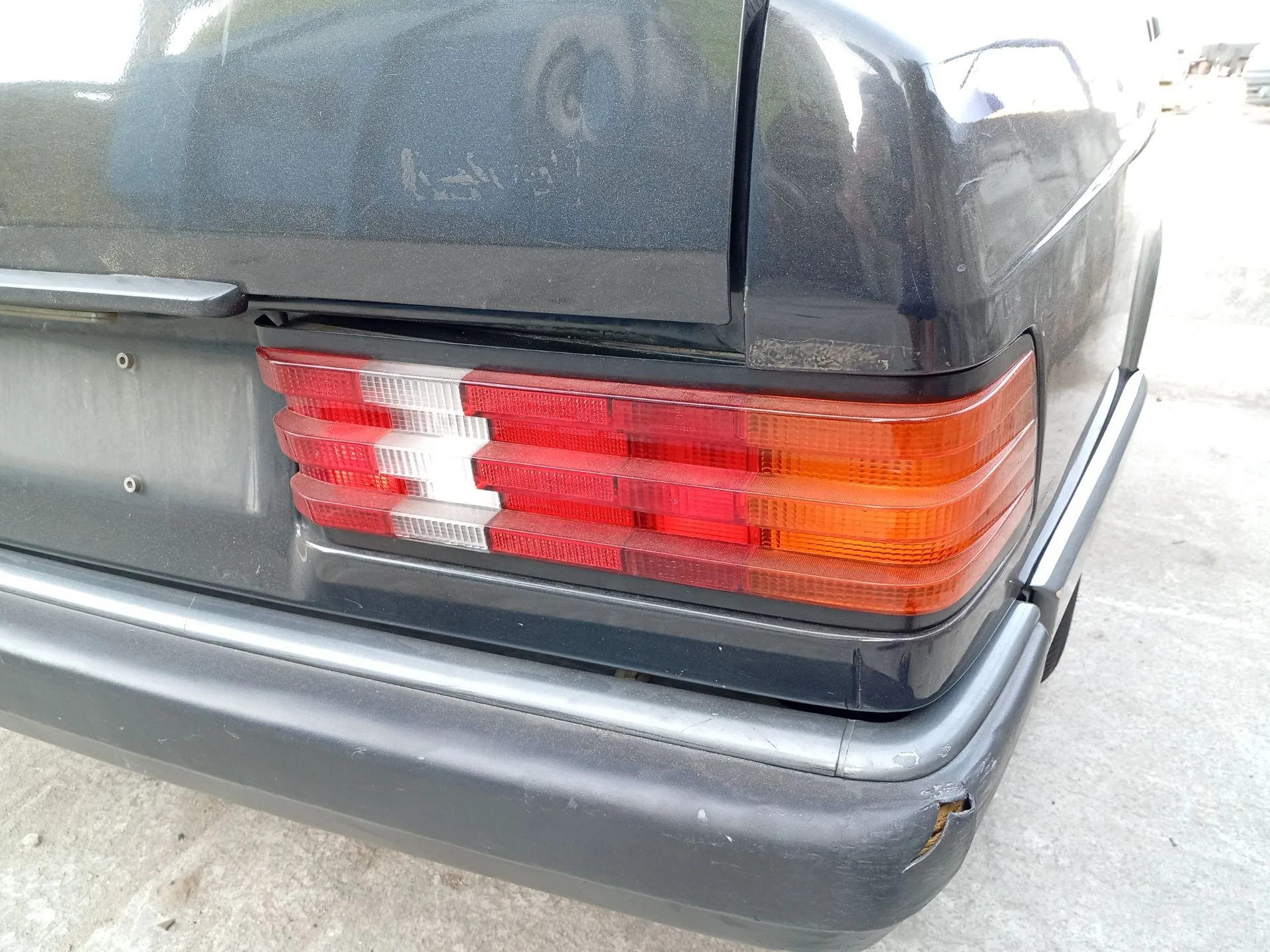 Piloto Trasero Derecho para Mercedes-Benz 190 (W201)