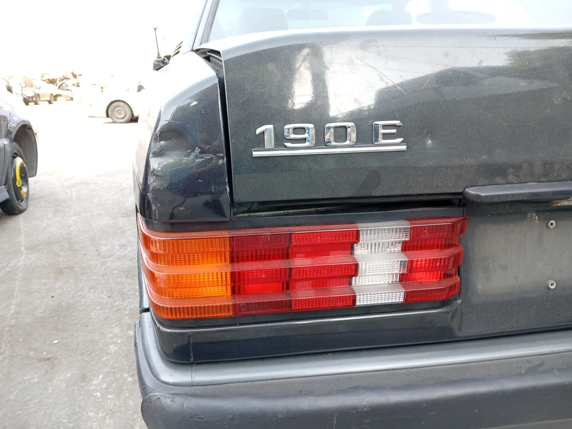 Piloto Trasero Izquierdo para Mercedes-Benz 190 (W201)