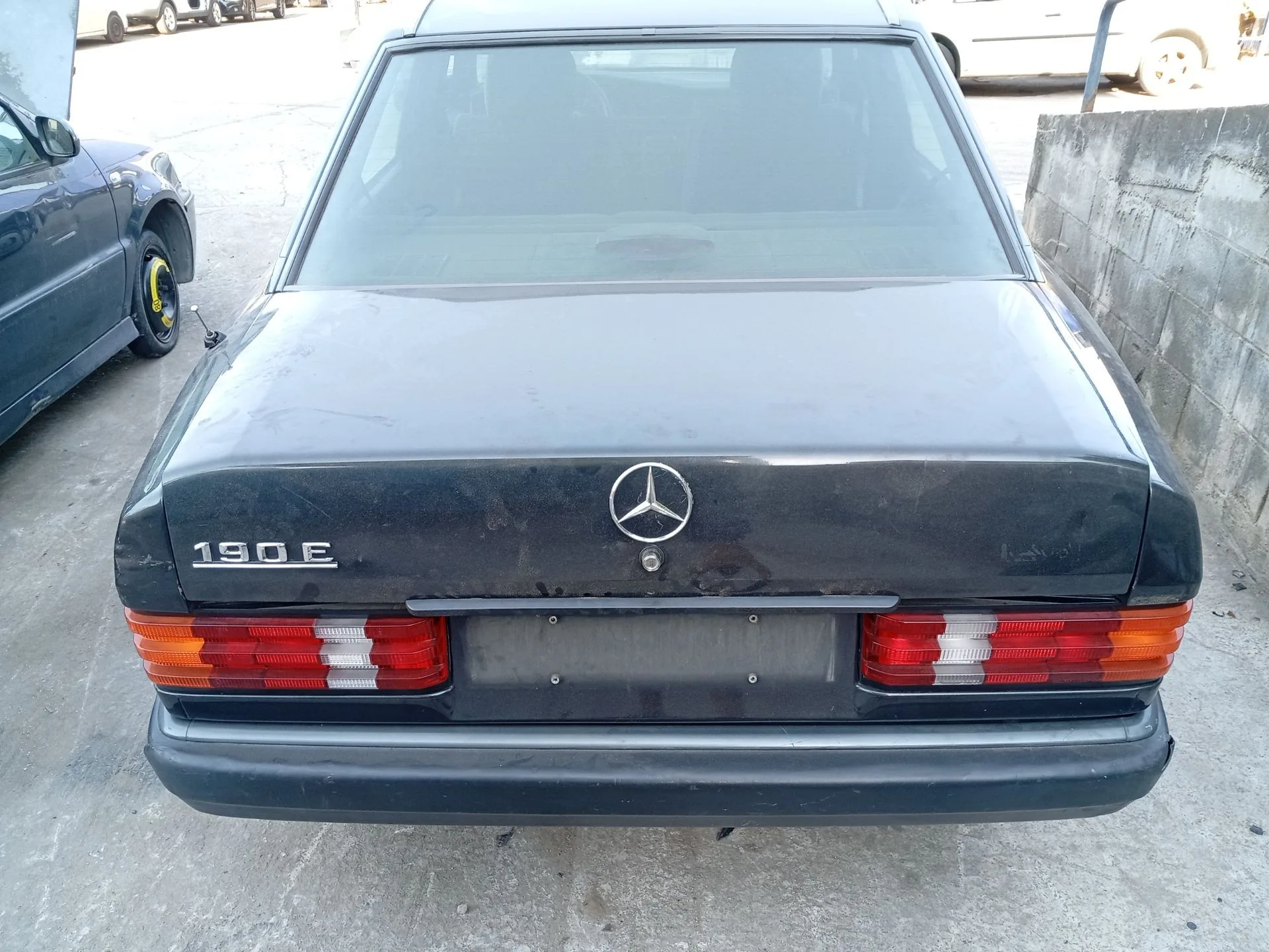 Porton Trasero para Mercedes-Benz 190 (W201)
