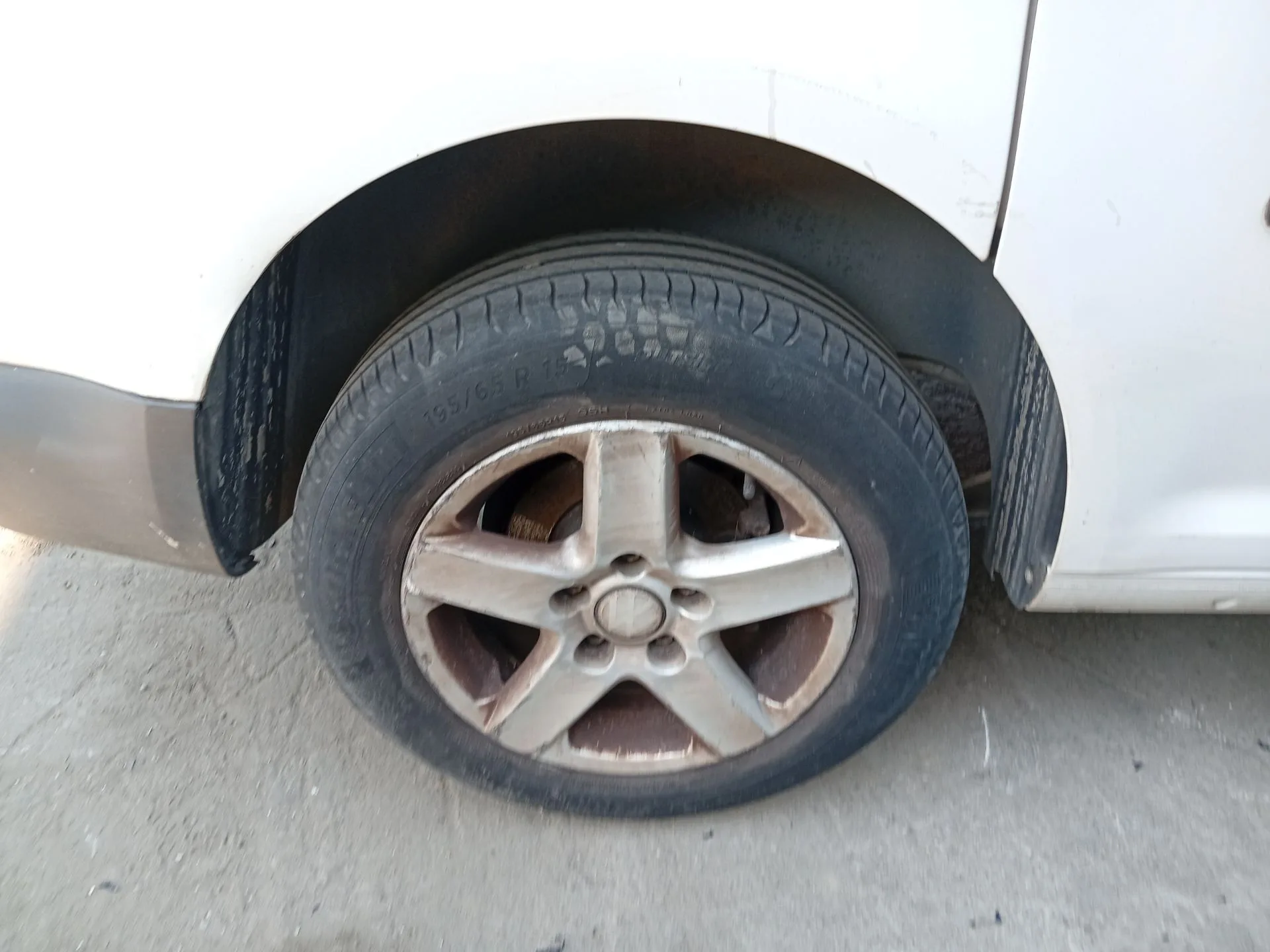 Mangueta Trasera Derecha para Volkswagen Caddy Iii Furgoneta/Monovolumen (2Ka, 2Kh, 2Ca, 2Ch)